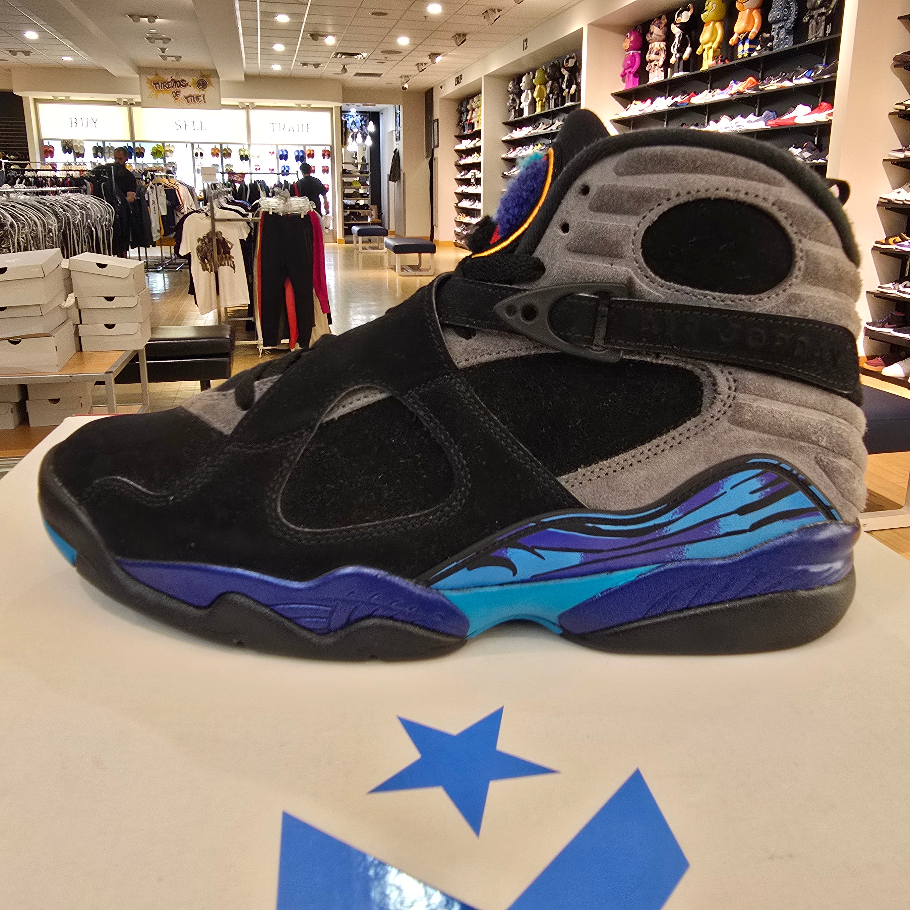 Jordan 8 Retro Aqua (2025) SZ 10.5 USED