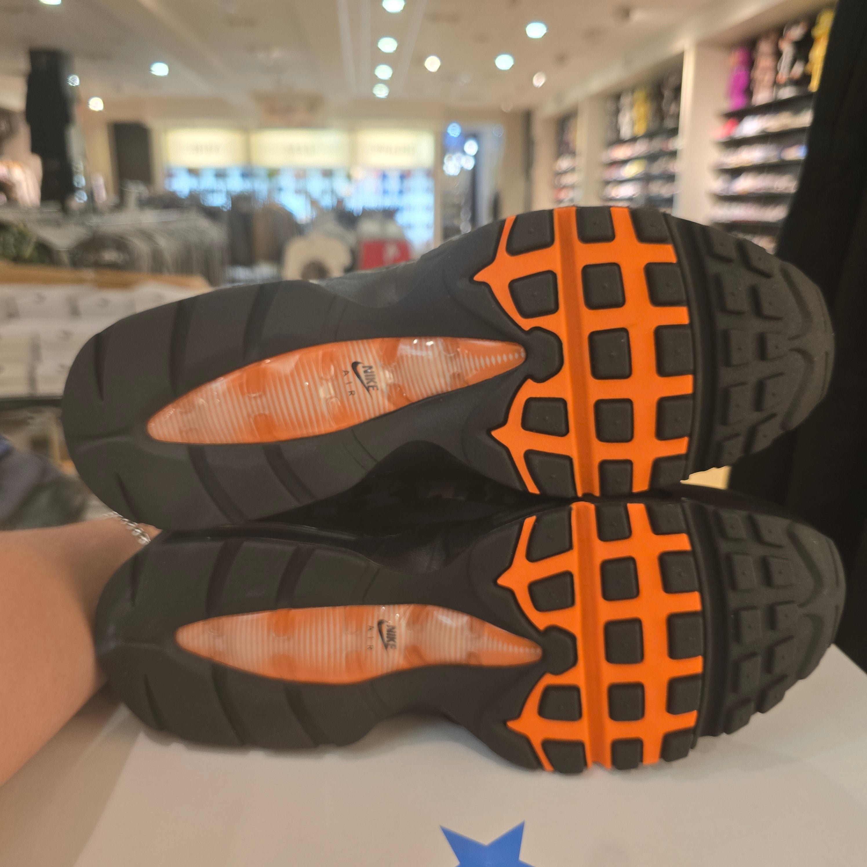 Nike Air Max 95 Safety Orange Camo SZ 10.5