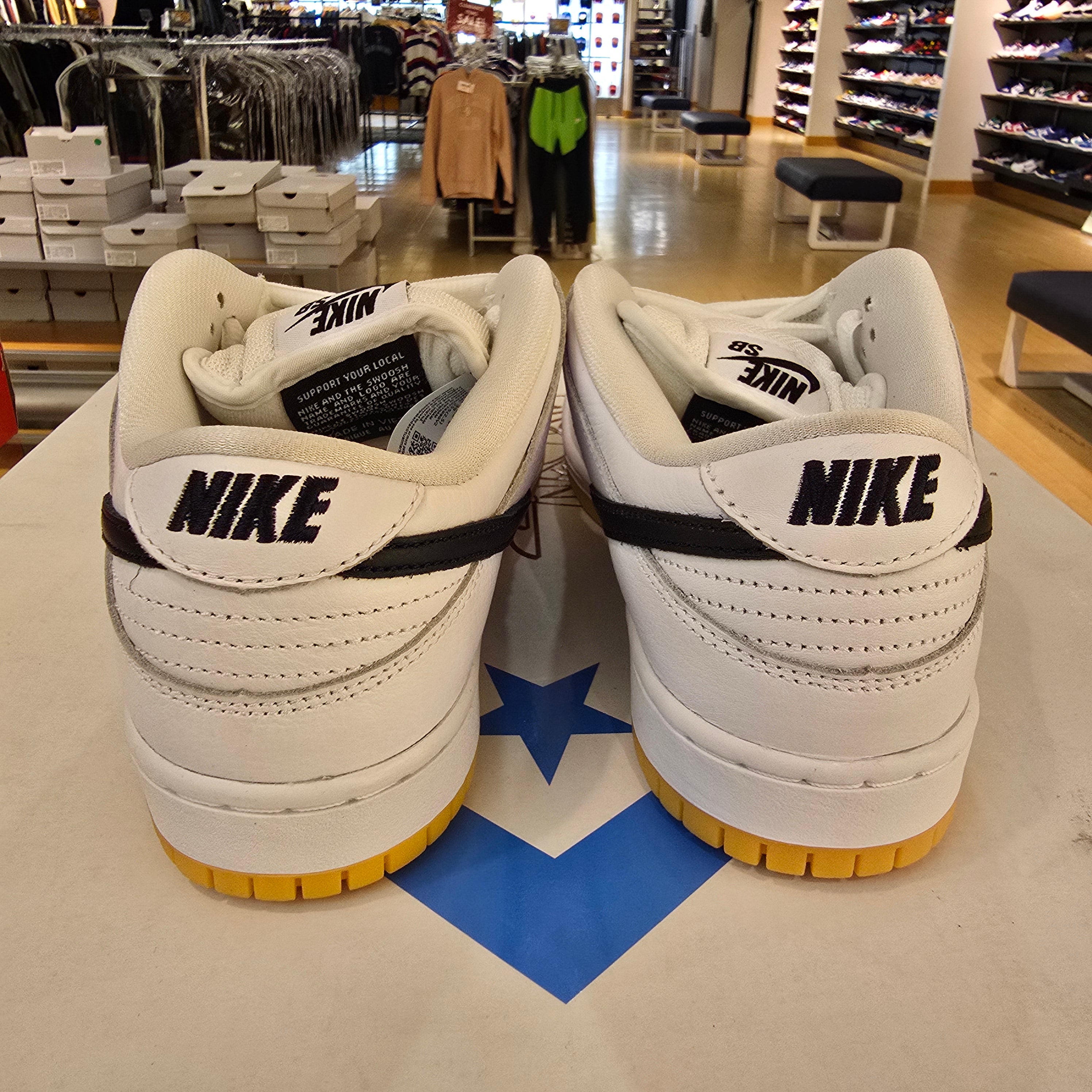 Nike SB Dunk Low Pro White Gum SZ 7.5