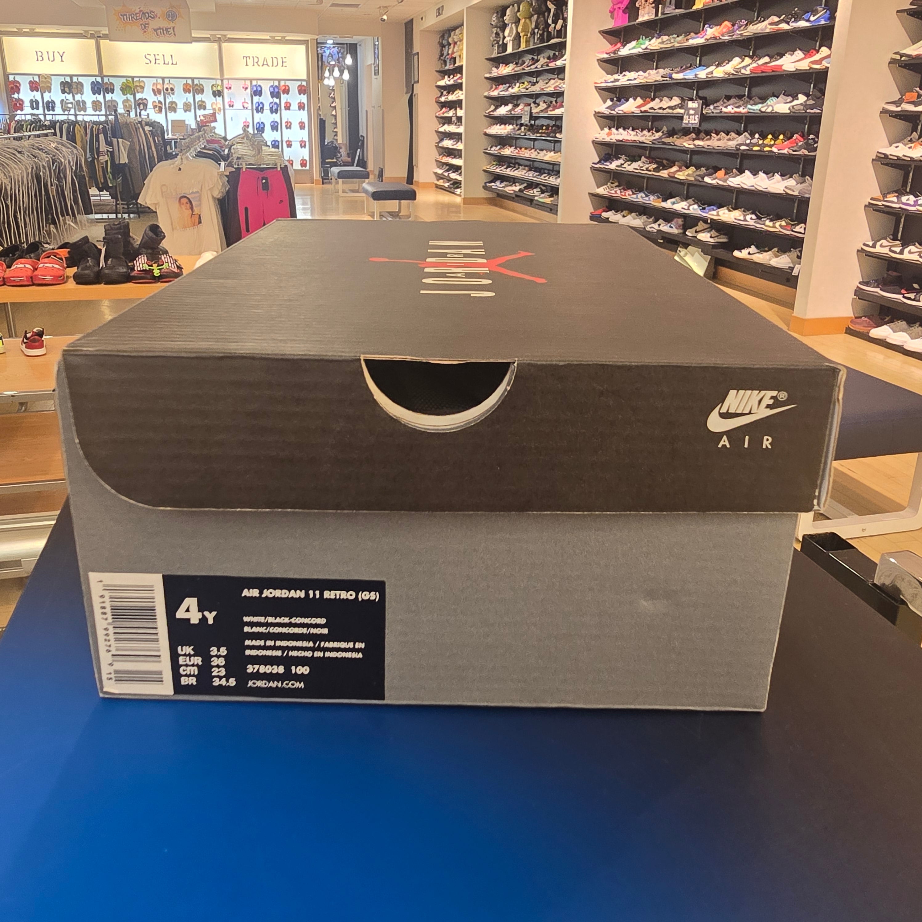Jordan 11 Retro Concord (2018) (GS) SZ 4Y