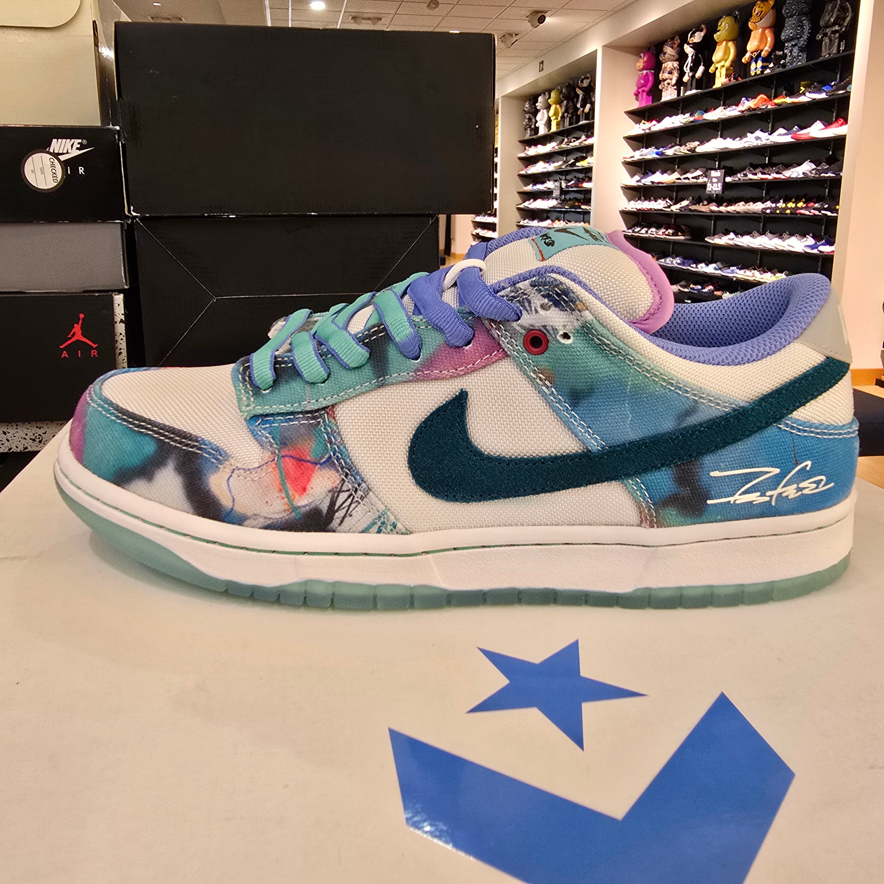 Nike SB Dunk Low Futura Laboratories Bleached Aqua SZ 10