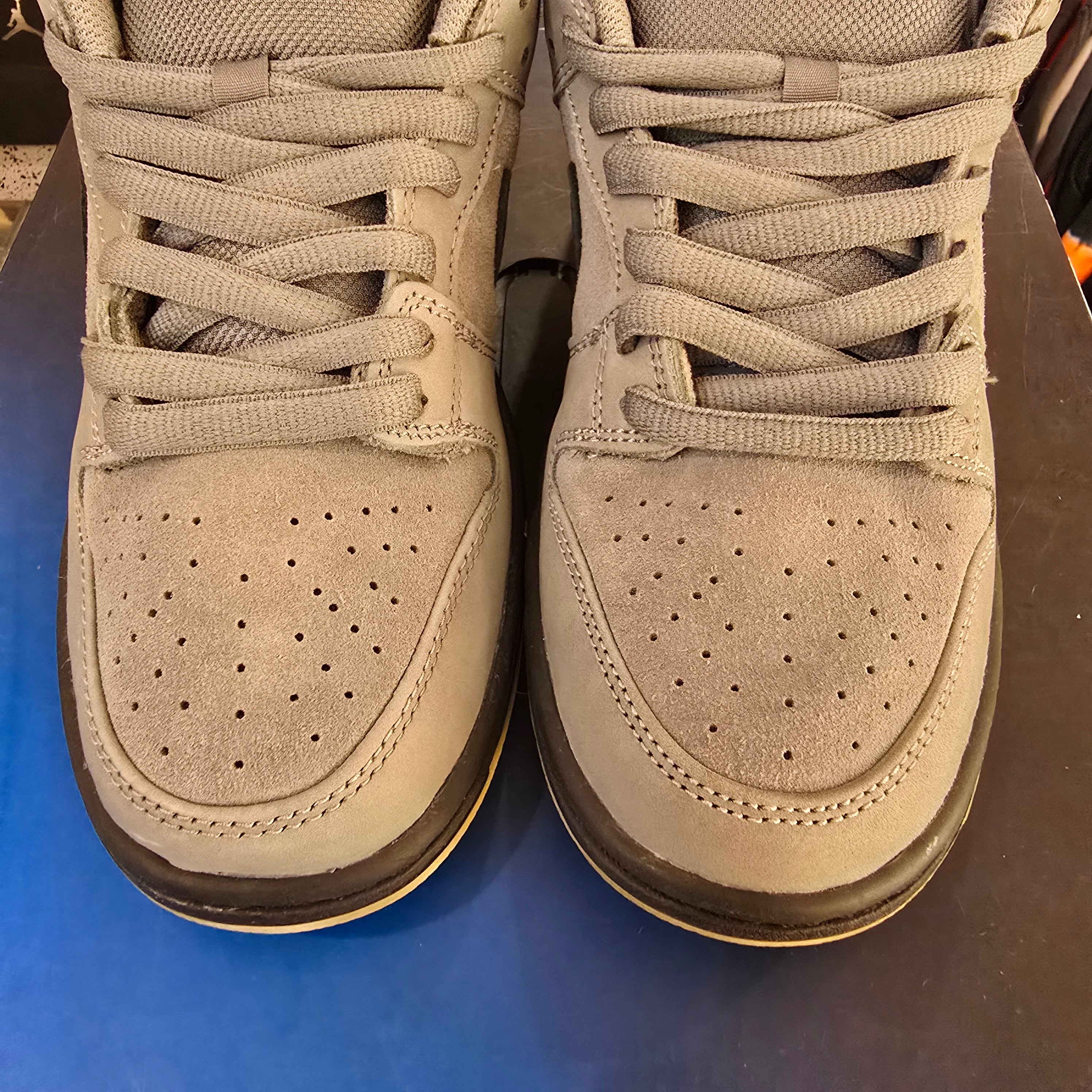 Nike SB Dunk Low Pro Cool Grey SZ 8