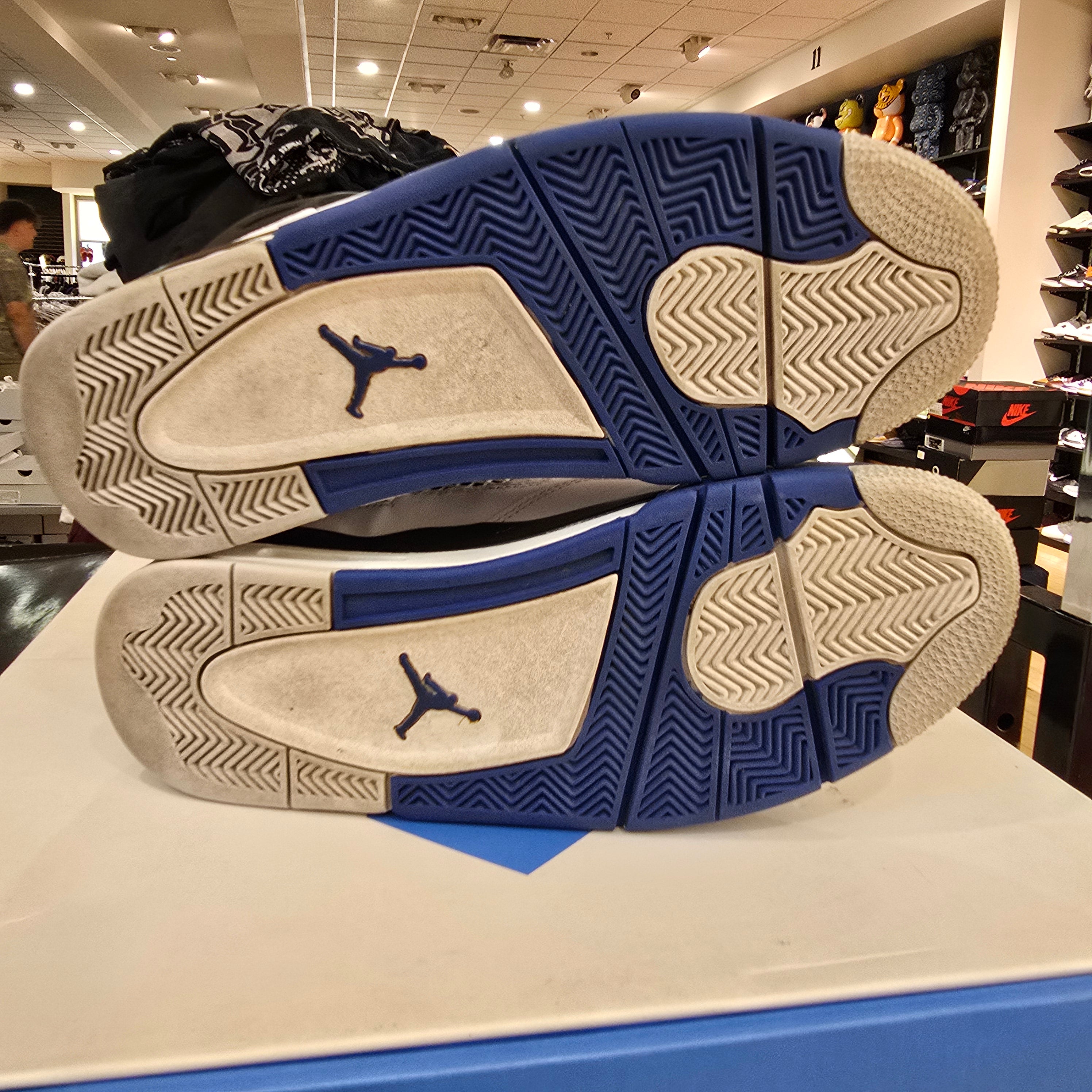 Jordan 4 Retro Motorsports (2017) SZ 10.5 USED