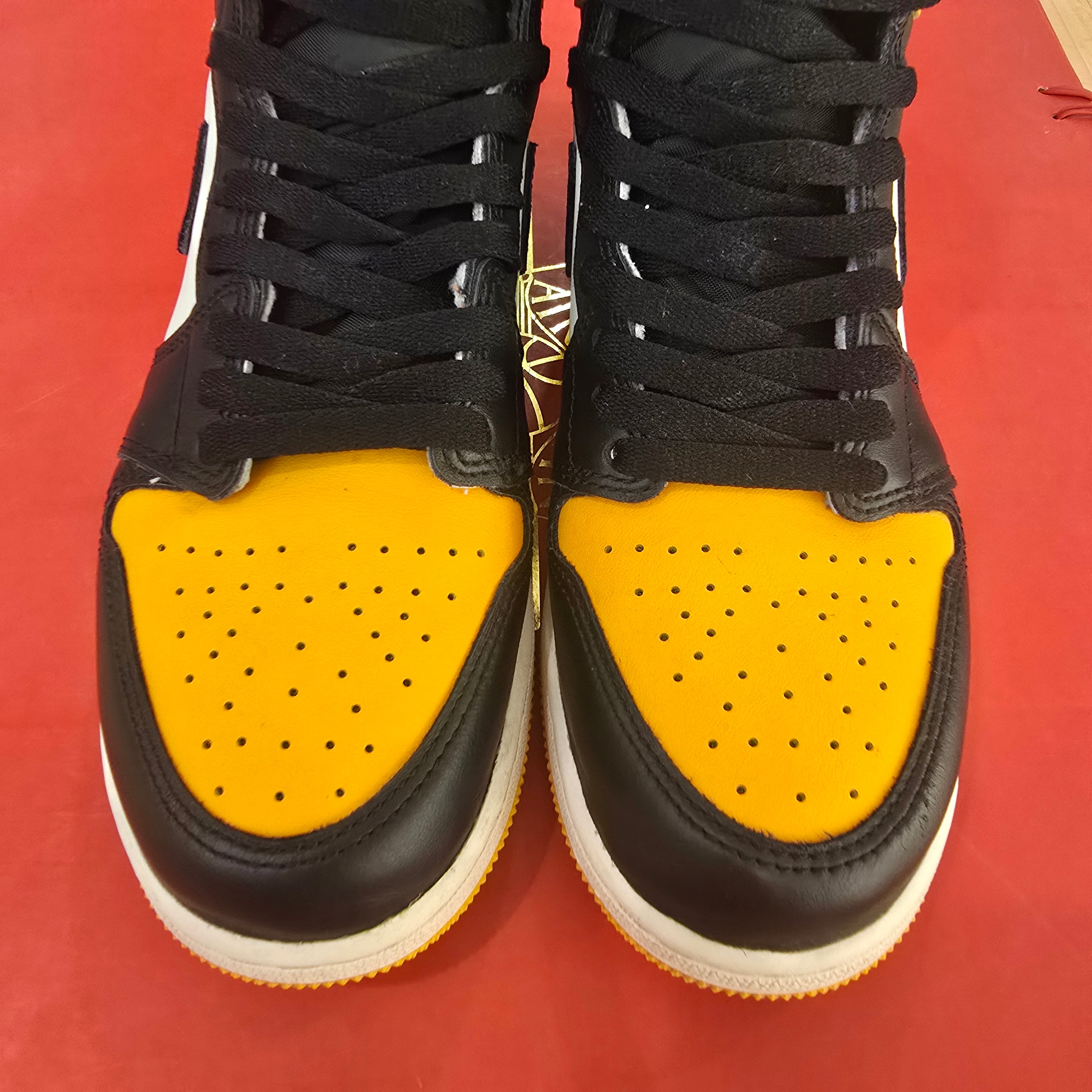 Jordan 1 Retro High OG Taxi (GS) SZ 6Y USED