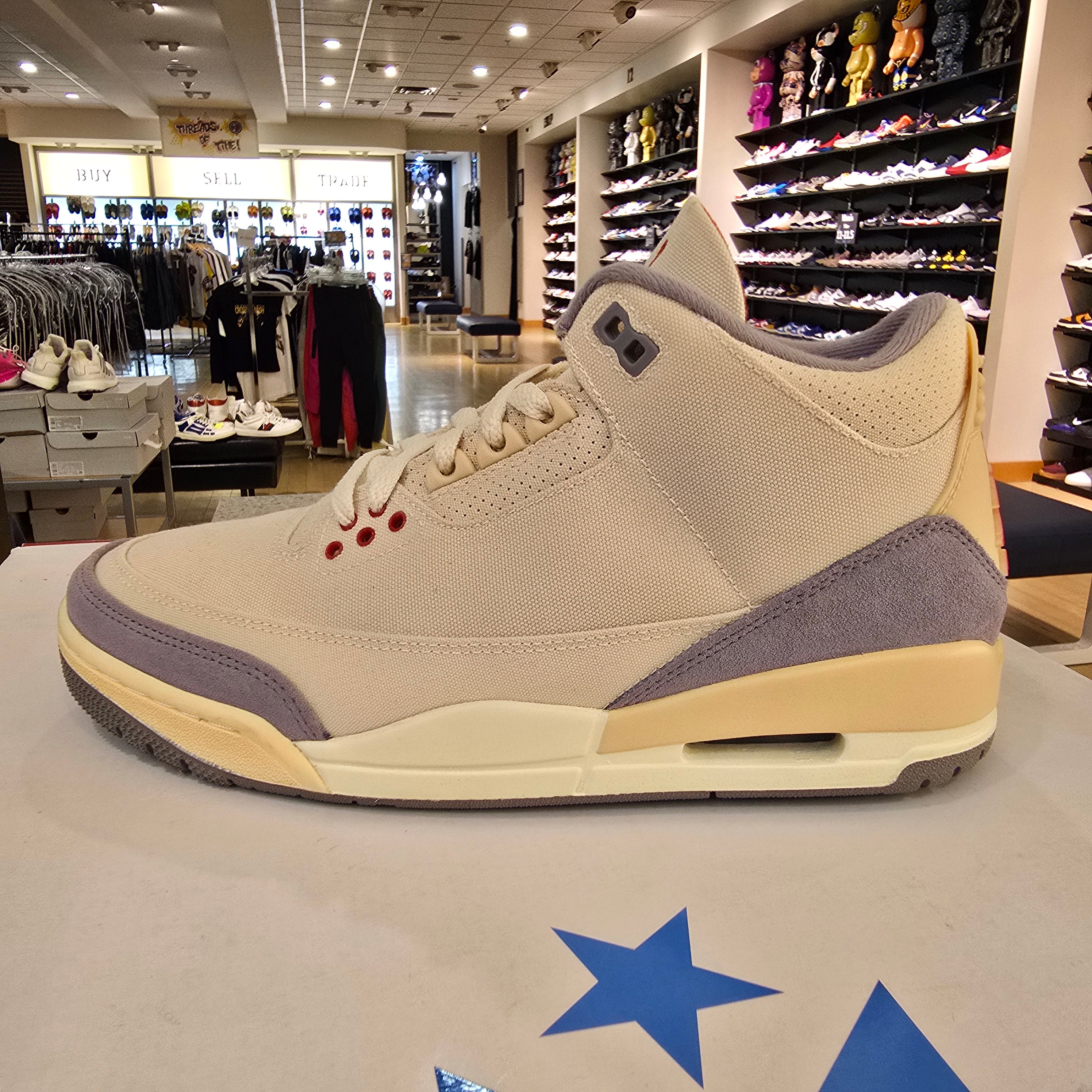Jordan 3 Retro Muslin SZ 8.5 USED