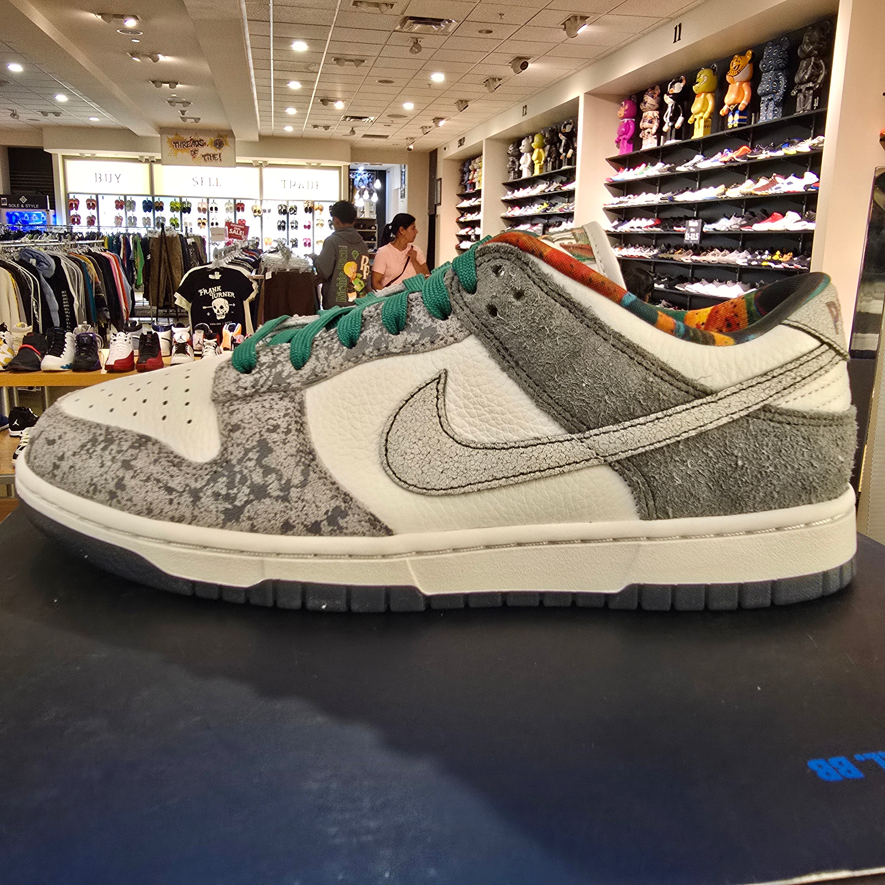 Nike Dunk Low Retro Premium Philly SZ 8 MISSING LID