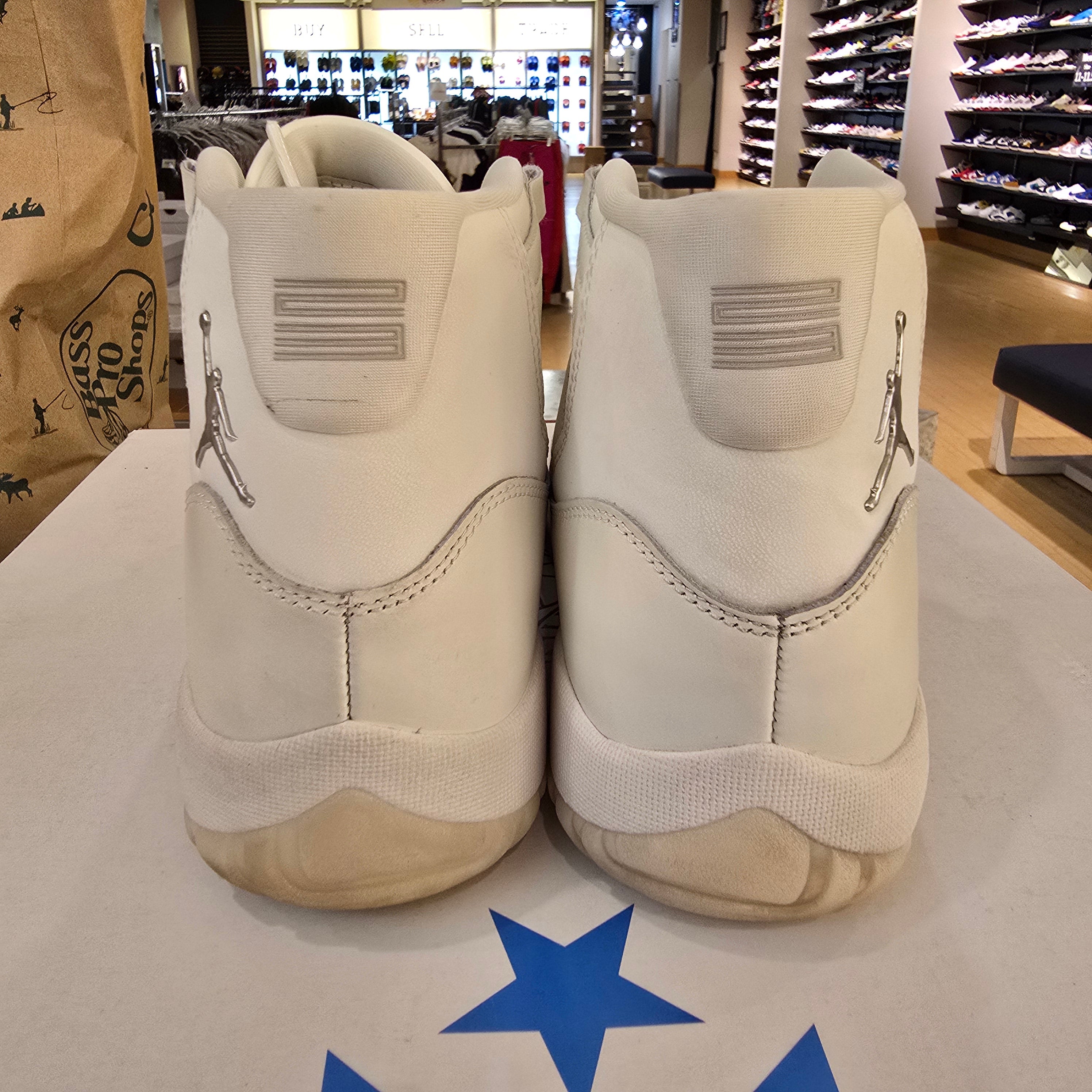 Jordan 11 Retro Pearl (Women's) SZ 12/10.5M USED