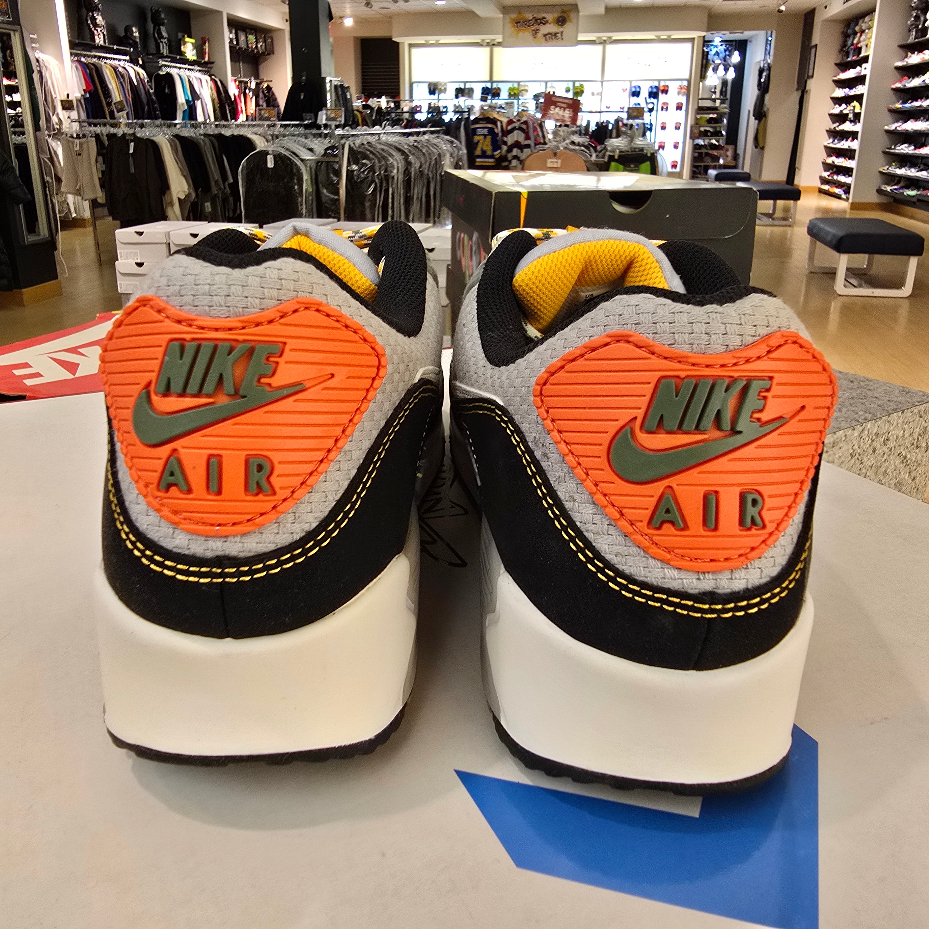 Nike Air Max 90 Buckle Spiral Sage SZ 12