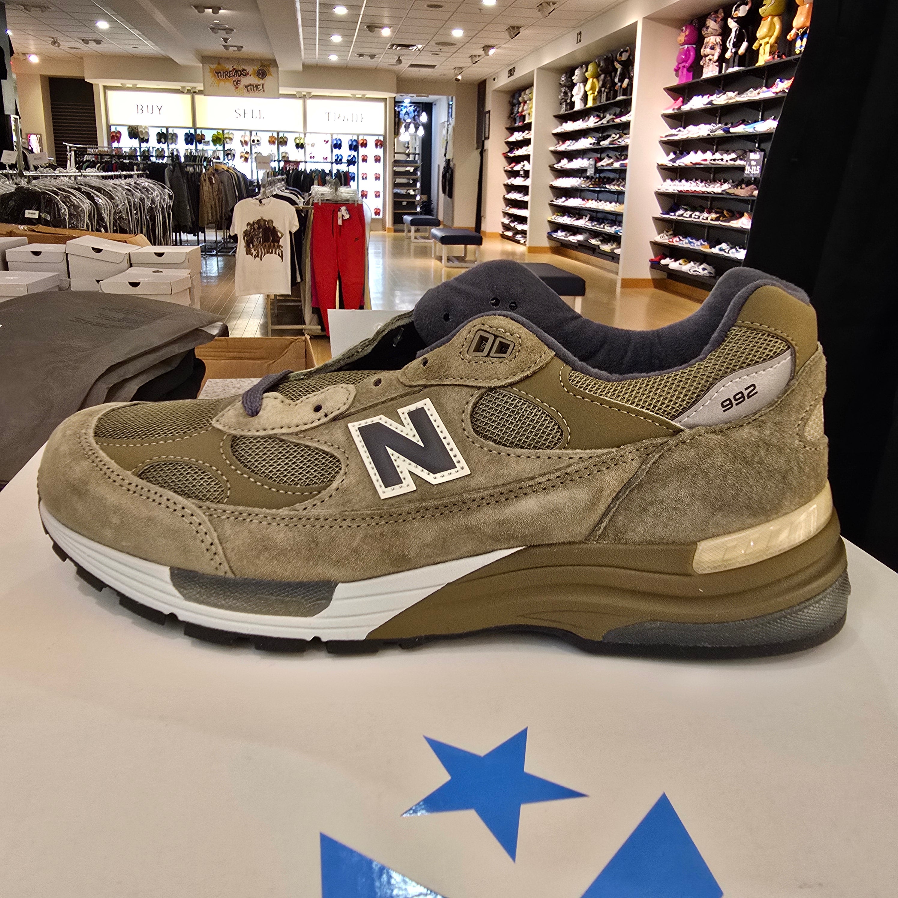 New Balance 992 MiUSA Dark Camo SZ 10.5