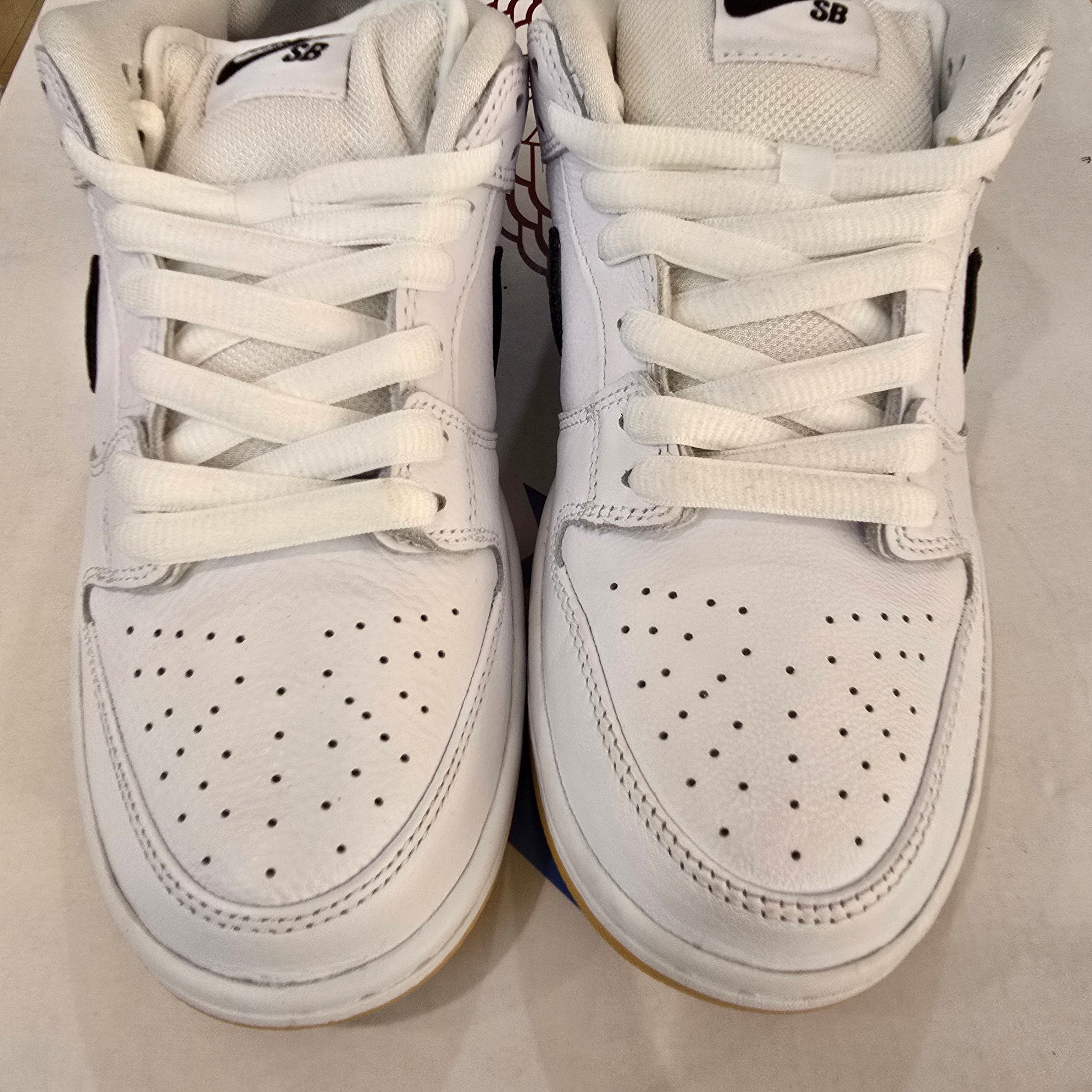 Nike SB Dunk Low Pro White Gum SZ 7.5
