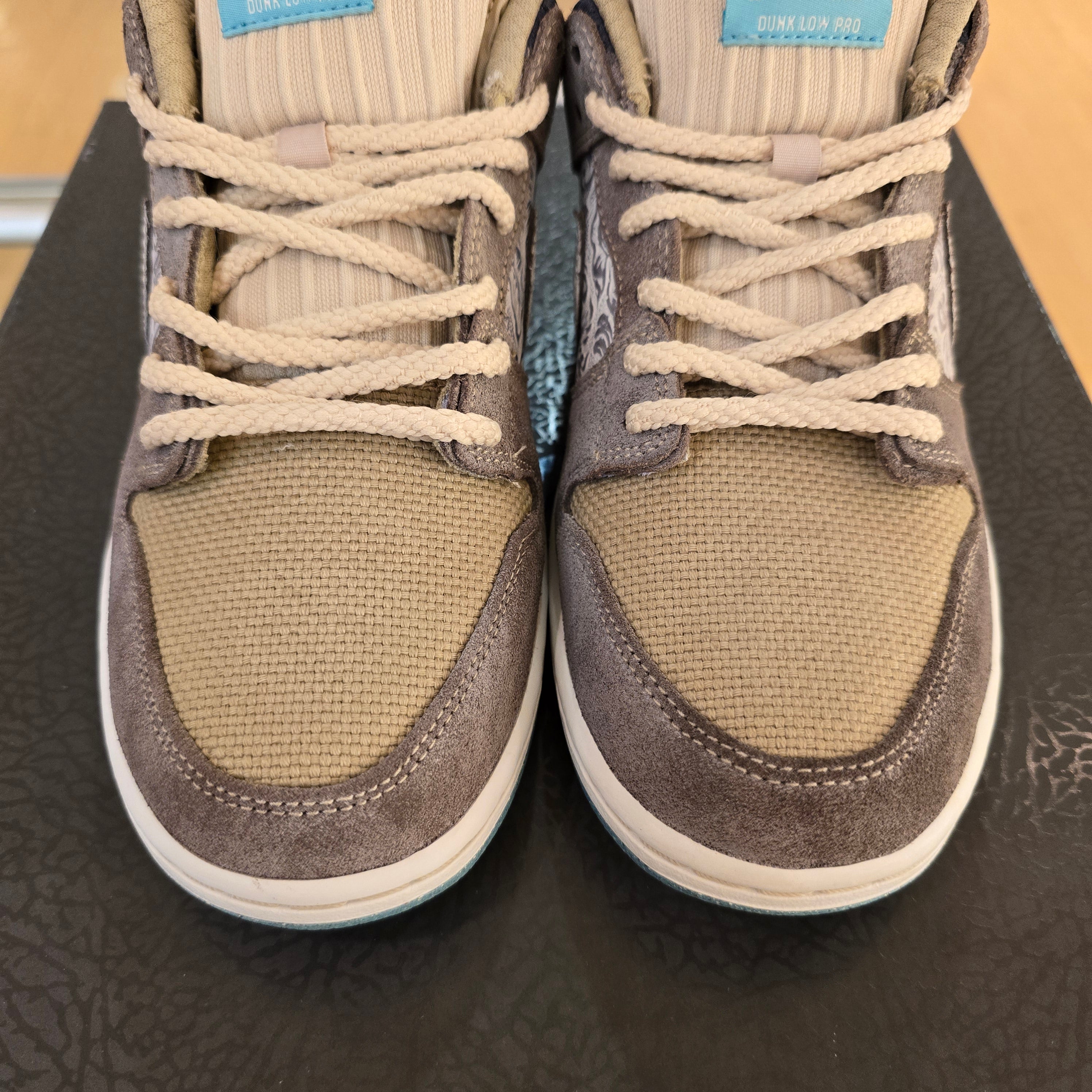 Nike SB Dunk Low Big Money Savings SZ 9.5