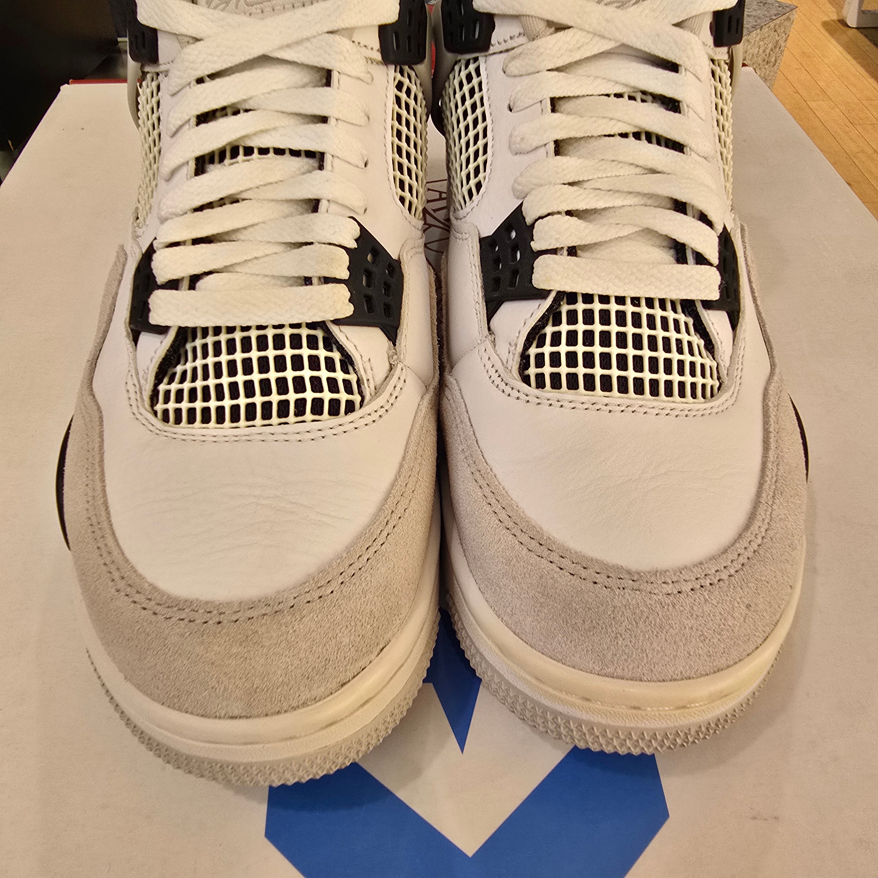 Jordan 4 Retro Military Black SZ 8.5 USED