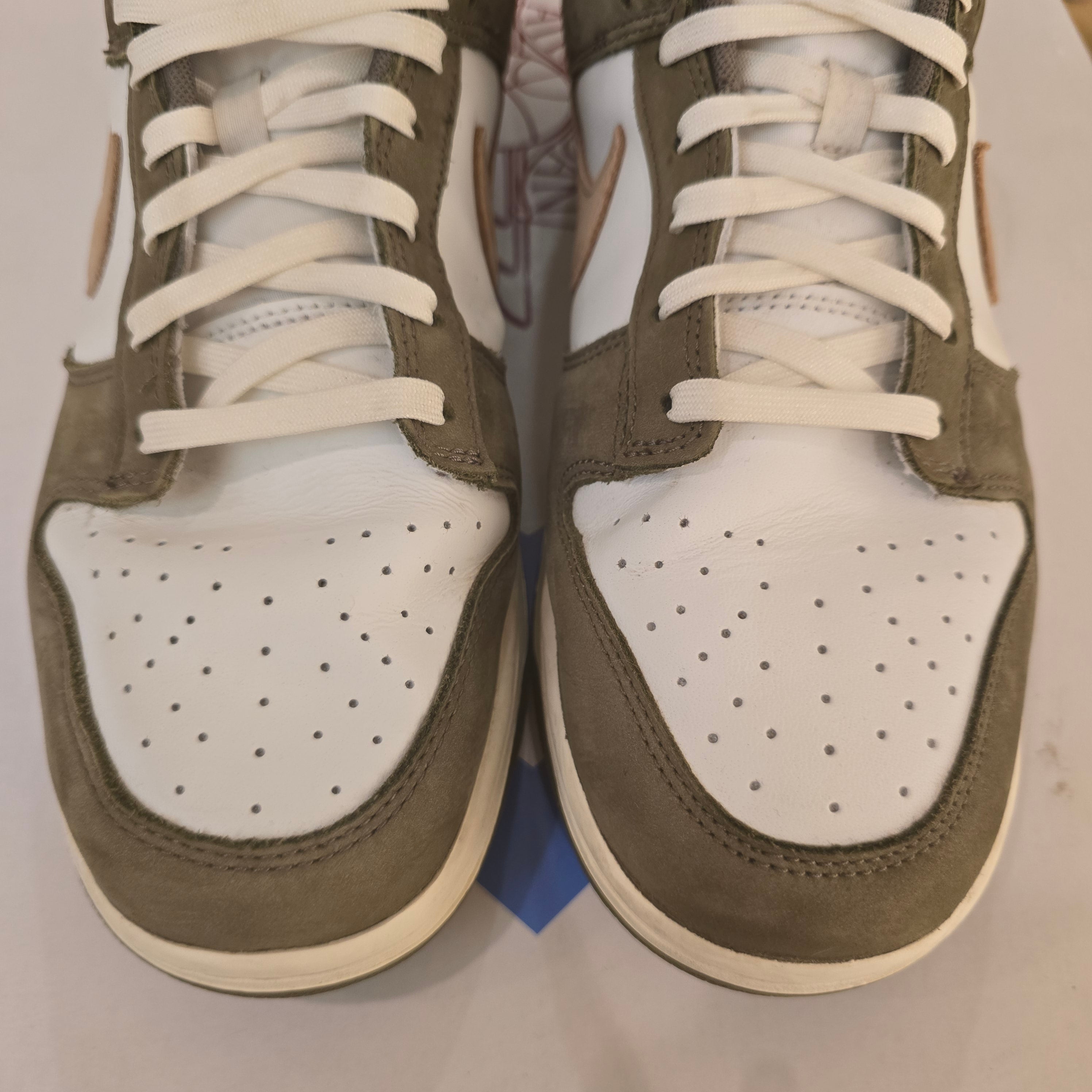 Nike Dunk Low Premium Medium Olive Hemp SZ 12 USED NO BOX