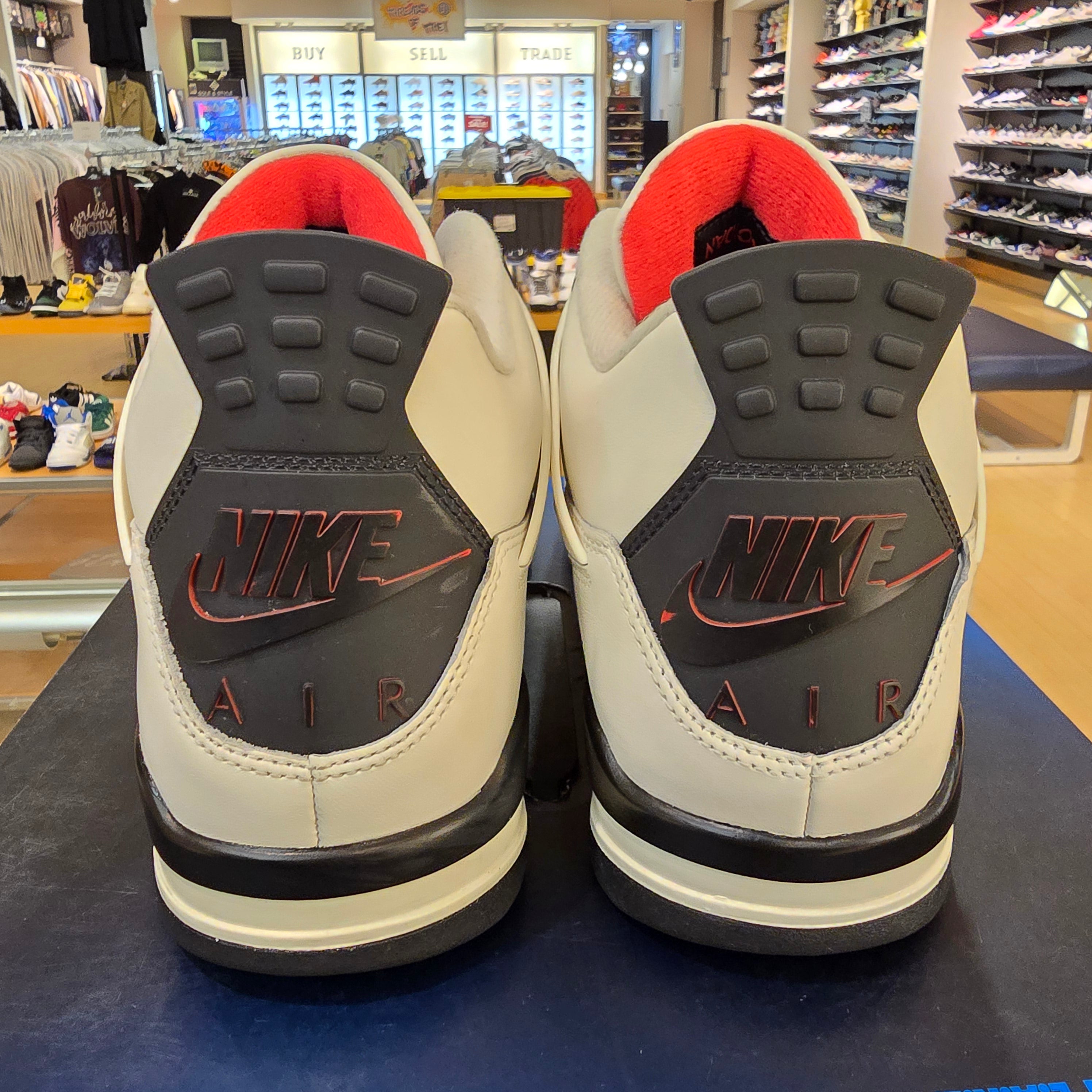 Jordan 4 Retro Flight Club SZ 12 USED