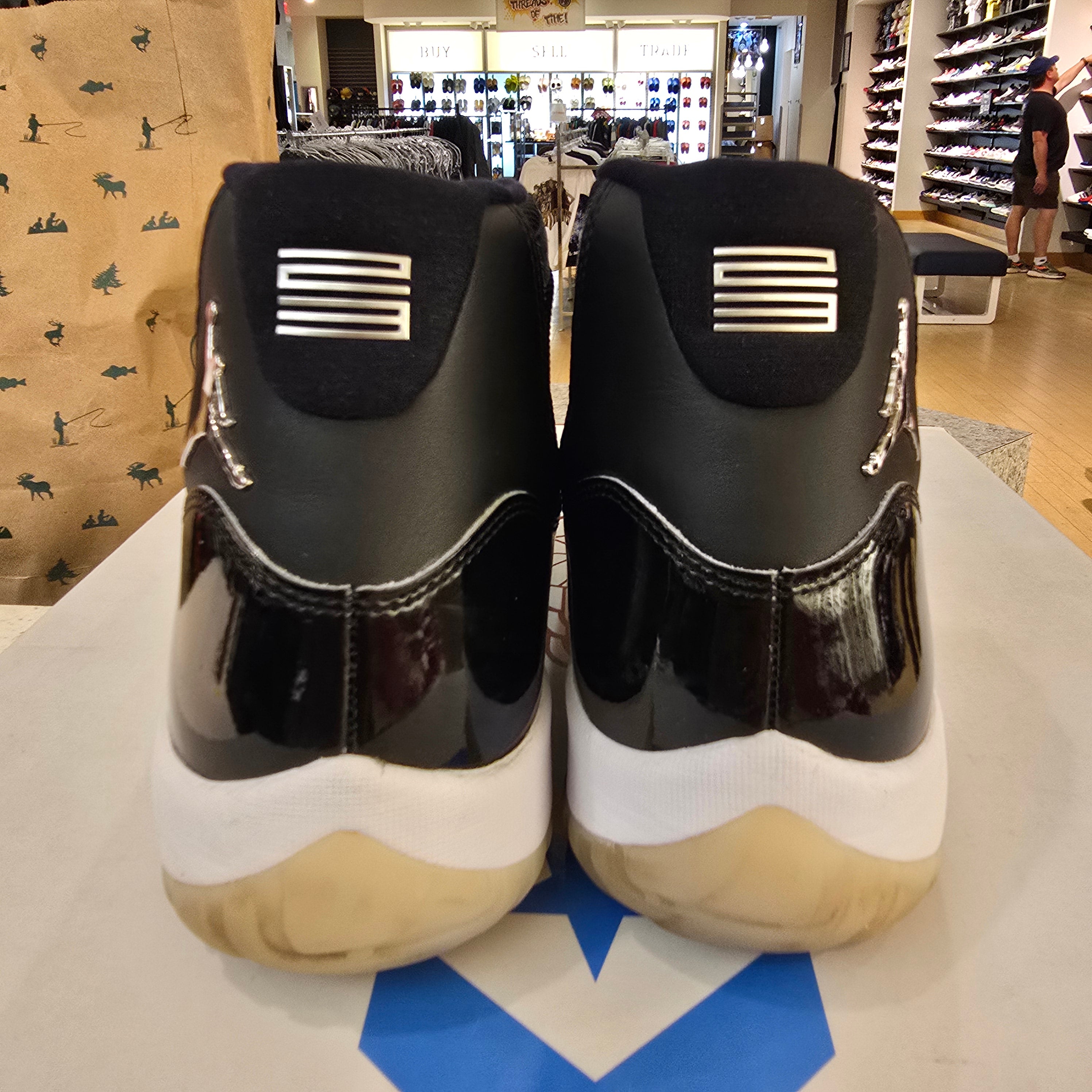 Jordan 11 Retro Jubilee 25th Anniversary SZ 12 USED