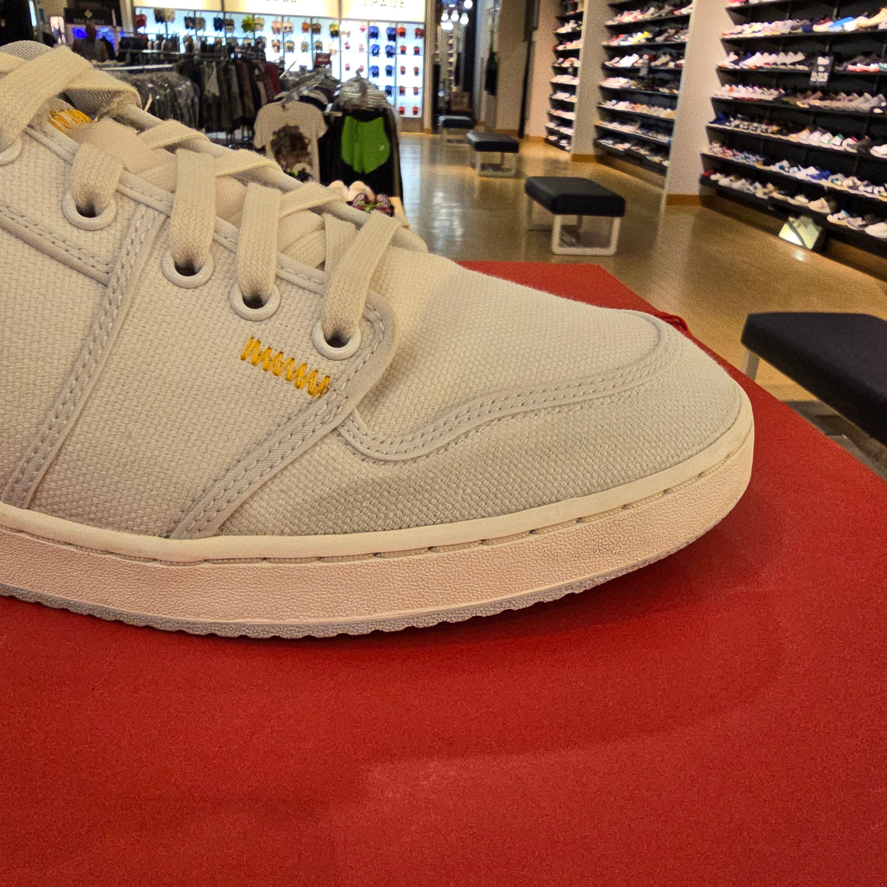 Jordan 1 Retro AJKO Low SP Union Sail Leather SZ 12 USED