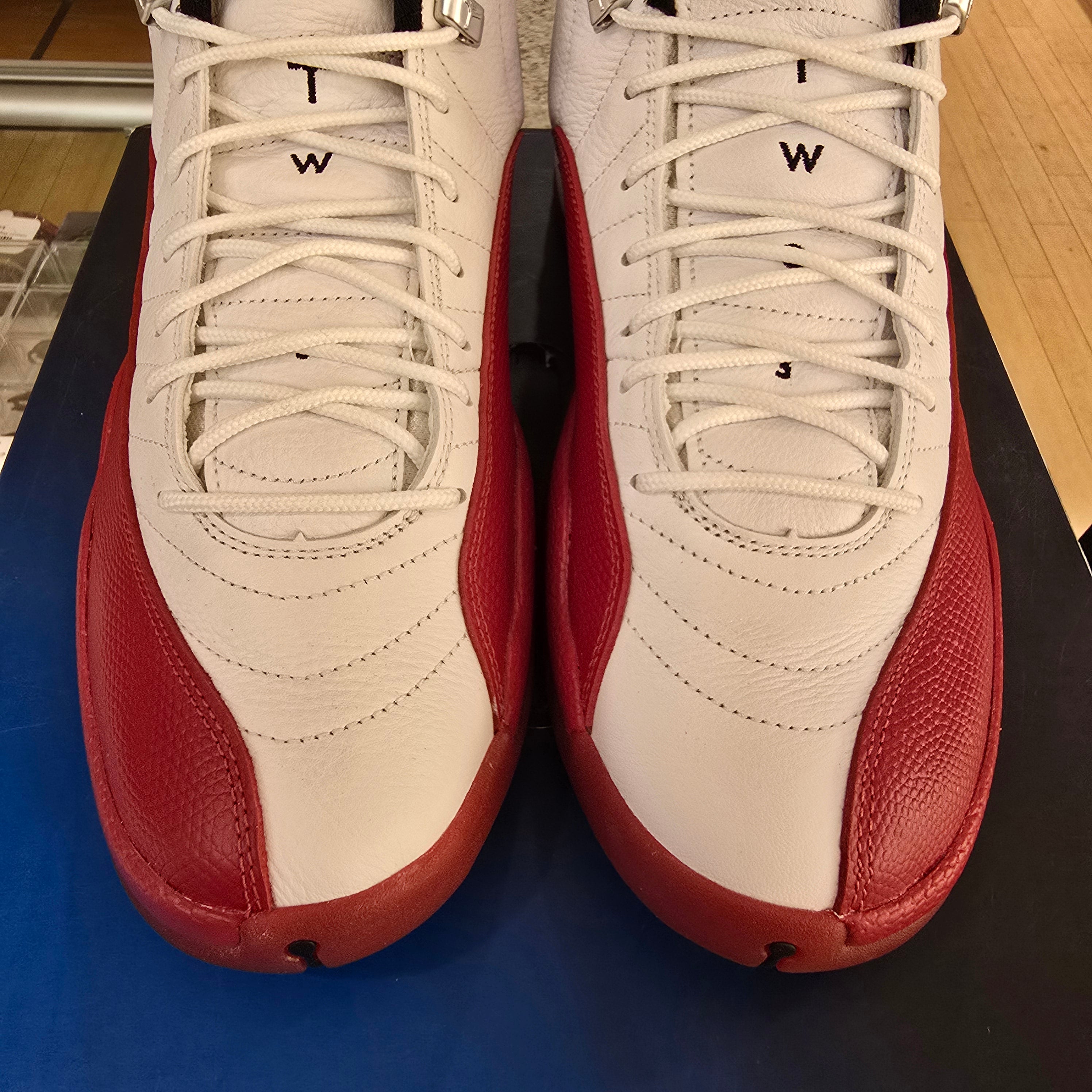 Jordan 12 Retro Cherry SZ 11 USED