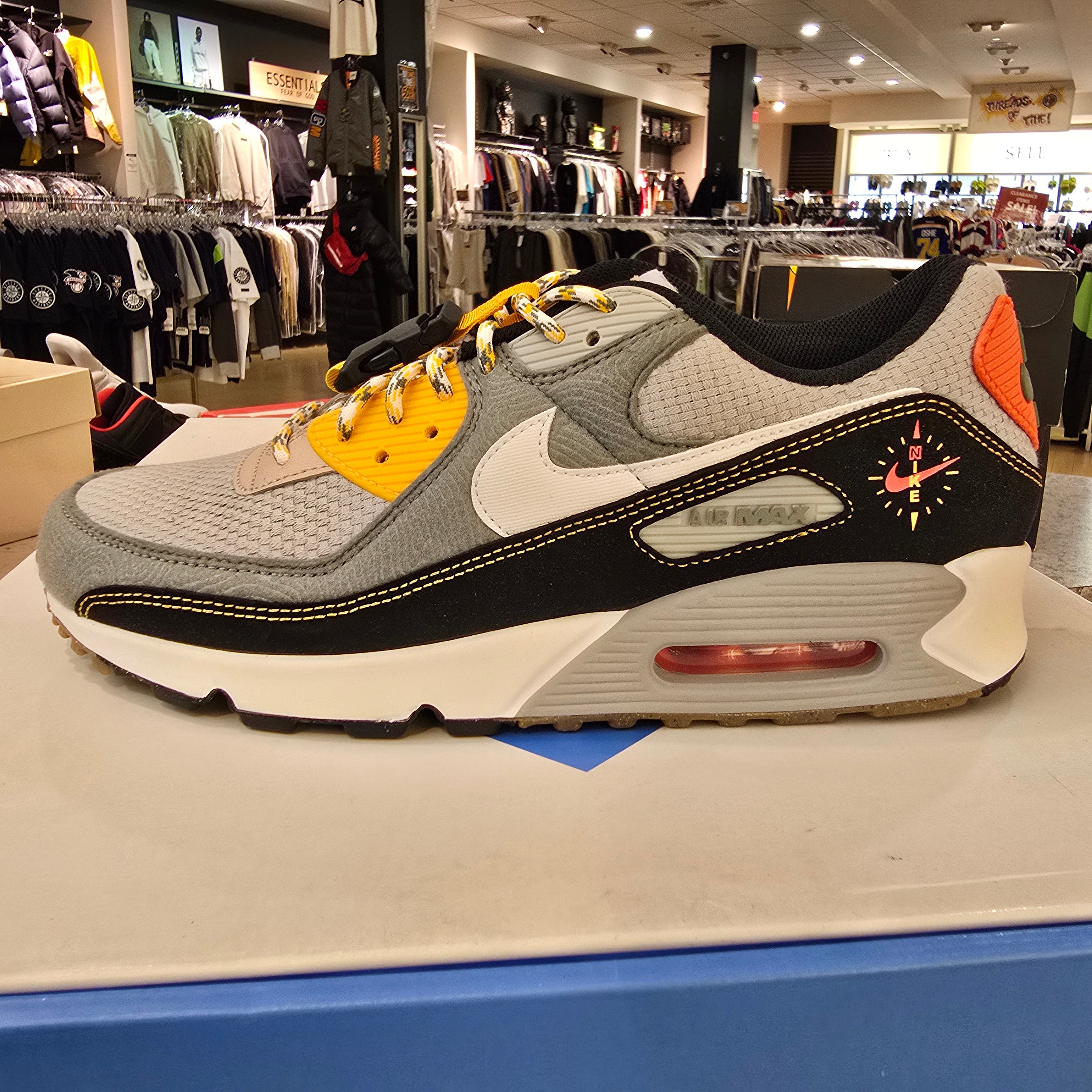 Nike Air Max 90 Buckle Spiral Sage SZ 12
