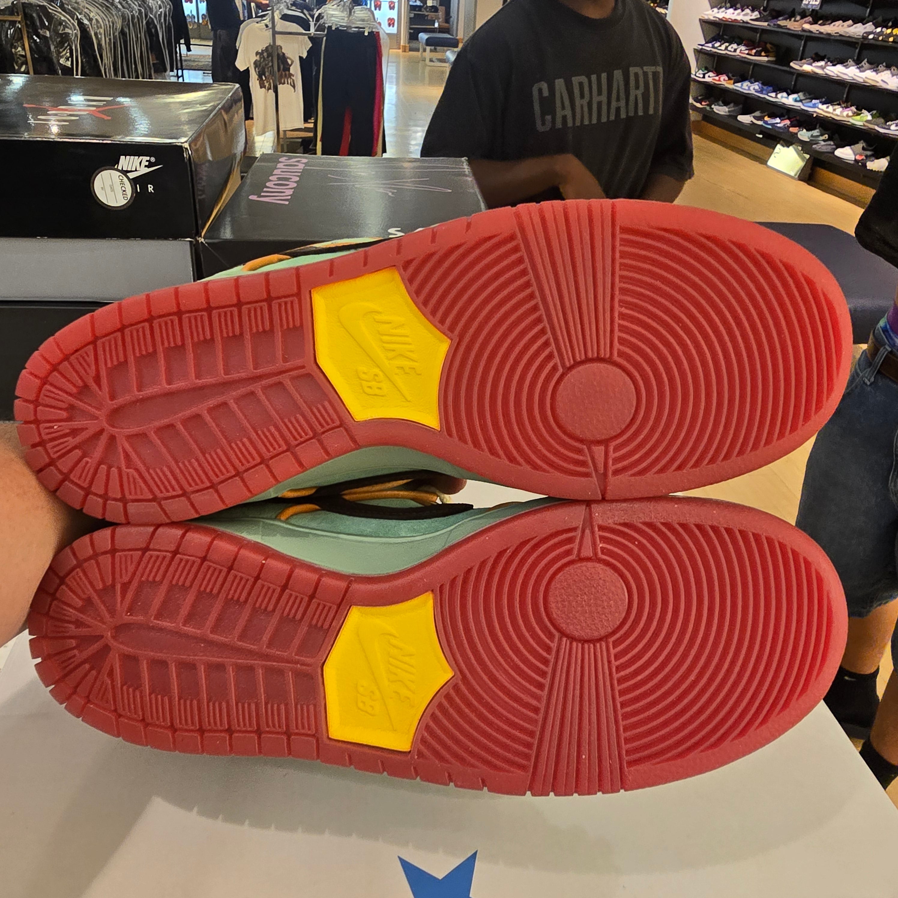 Nike SB Dunk Low Rodeo Tourmaline SZ 10