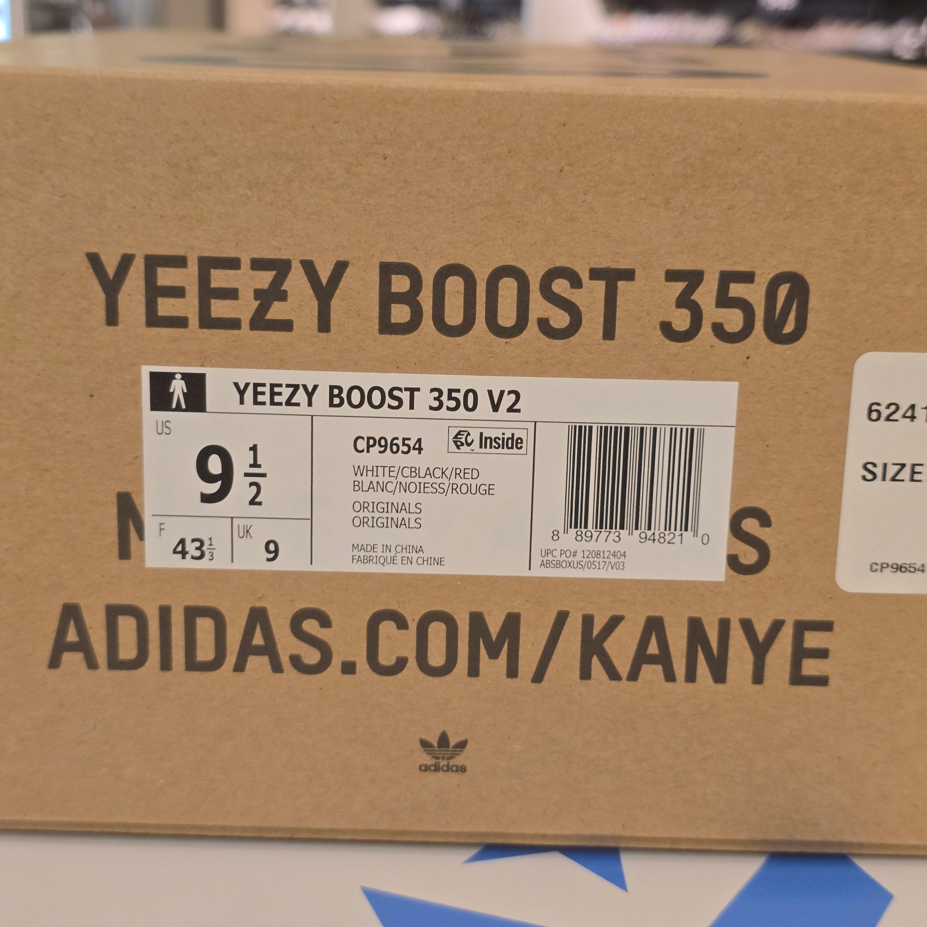 Adidas Yeezy Boost 350 V2 Zebra SZ 9.5