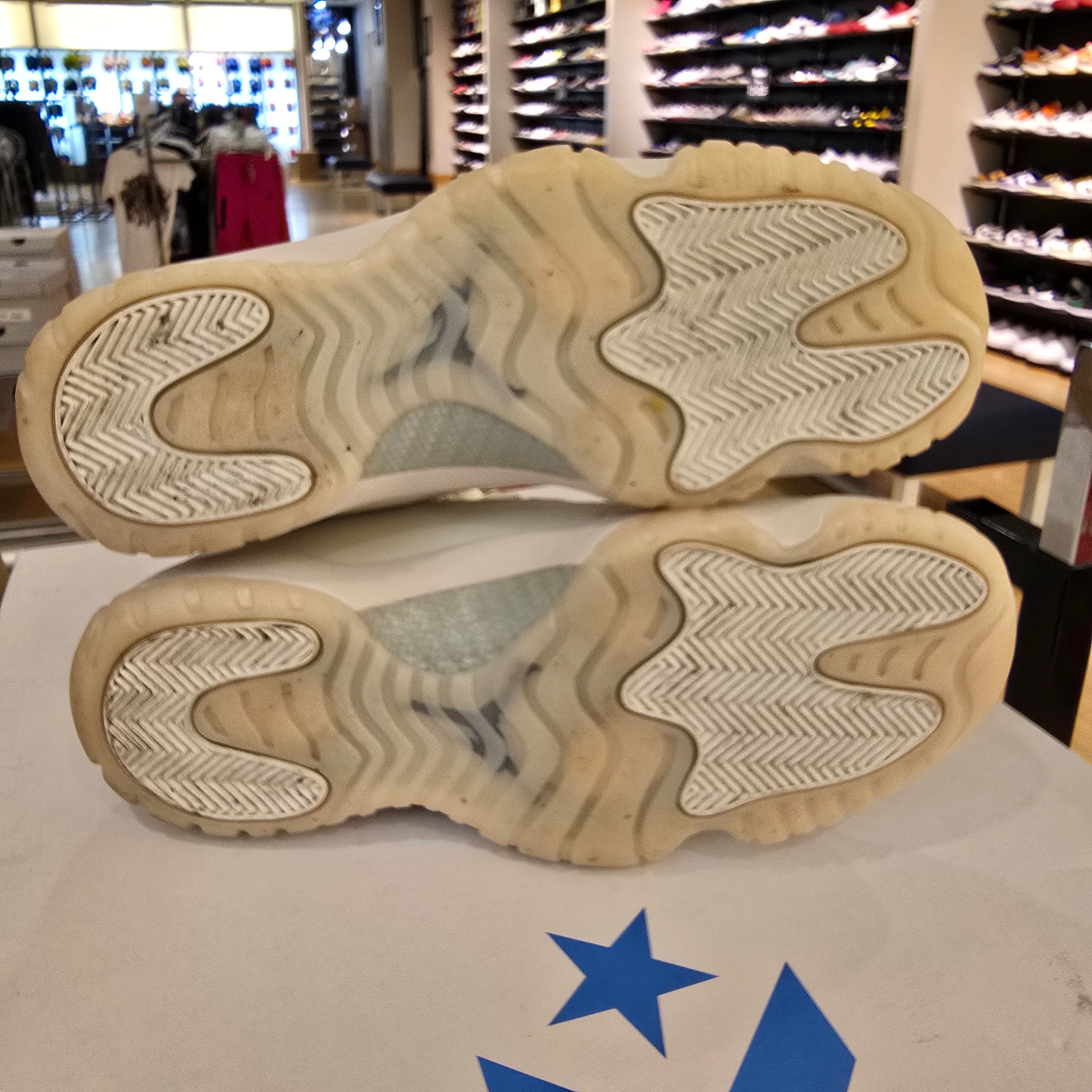 Jordan 11 Retro Pearl (Women's) SZ 12/10.5M USED