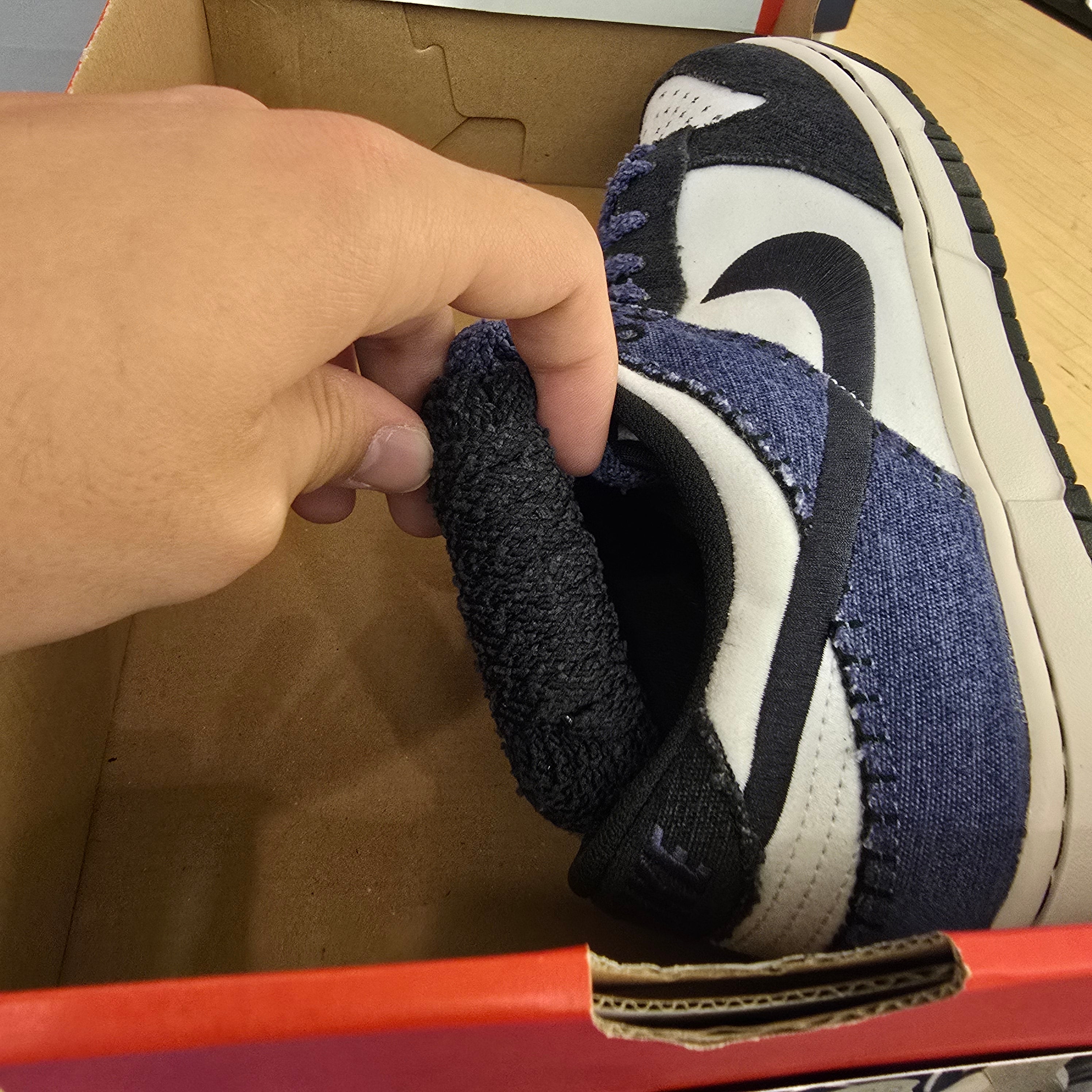 Nike Dunk Low Retro SE White Off Noir Sanded Purple SZ 9 MISSING LID