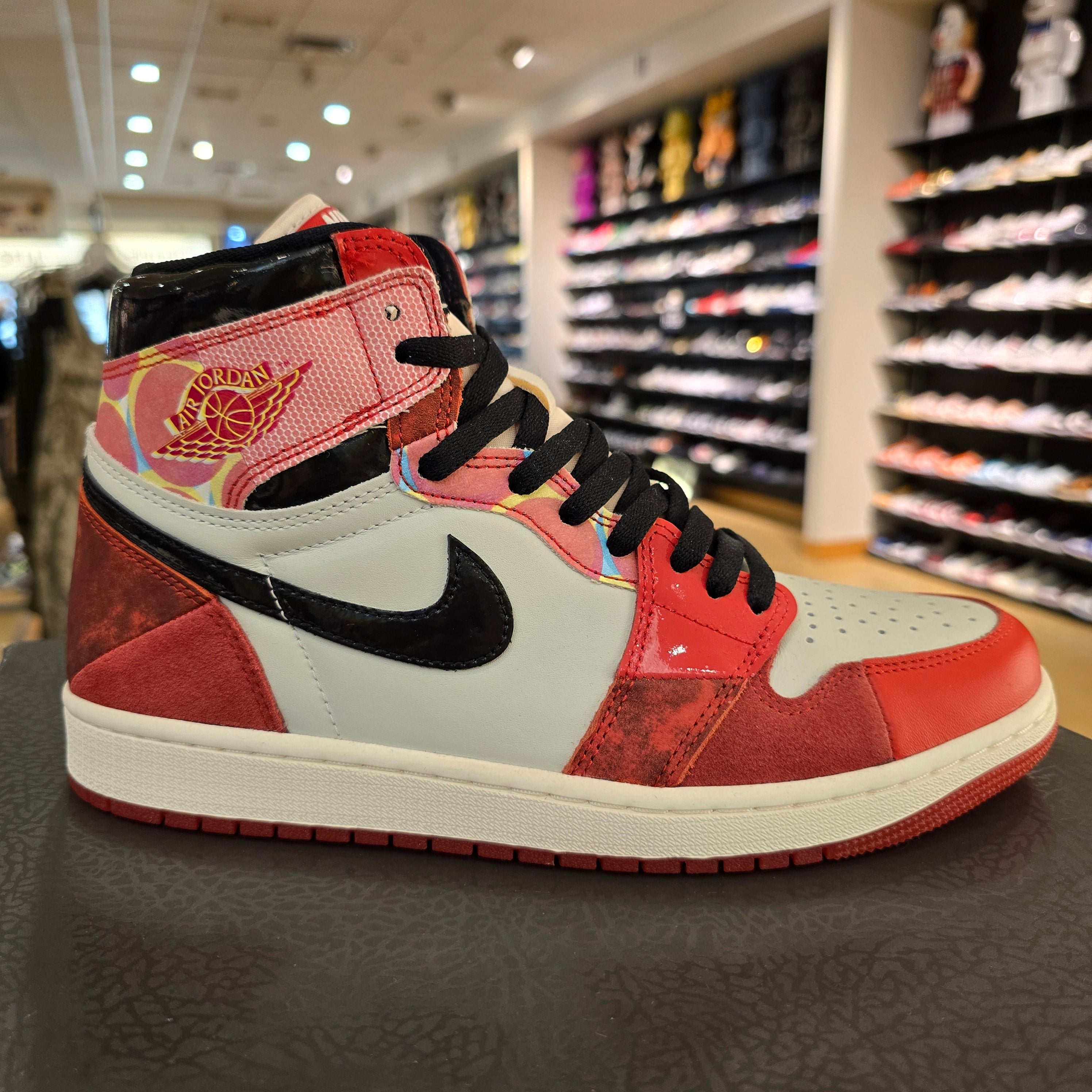 Jordan 1 Retro High OG Spider-Man Across the Spider-Verse SZ 9.5