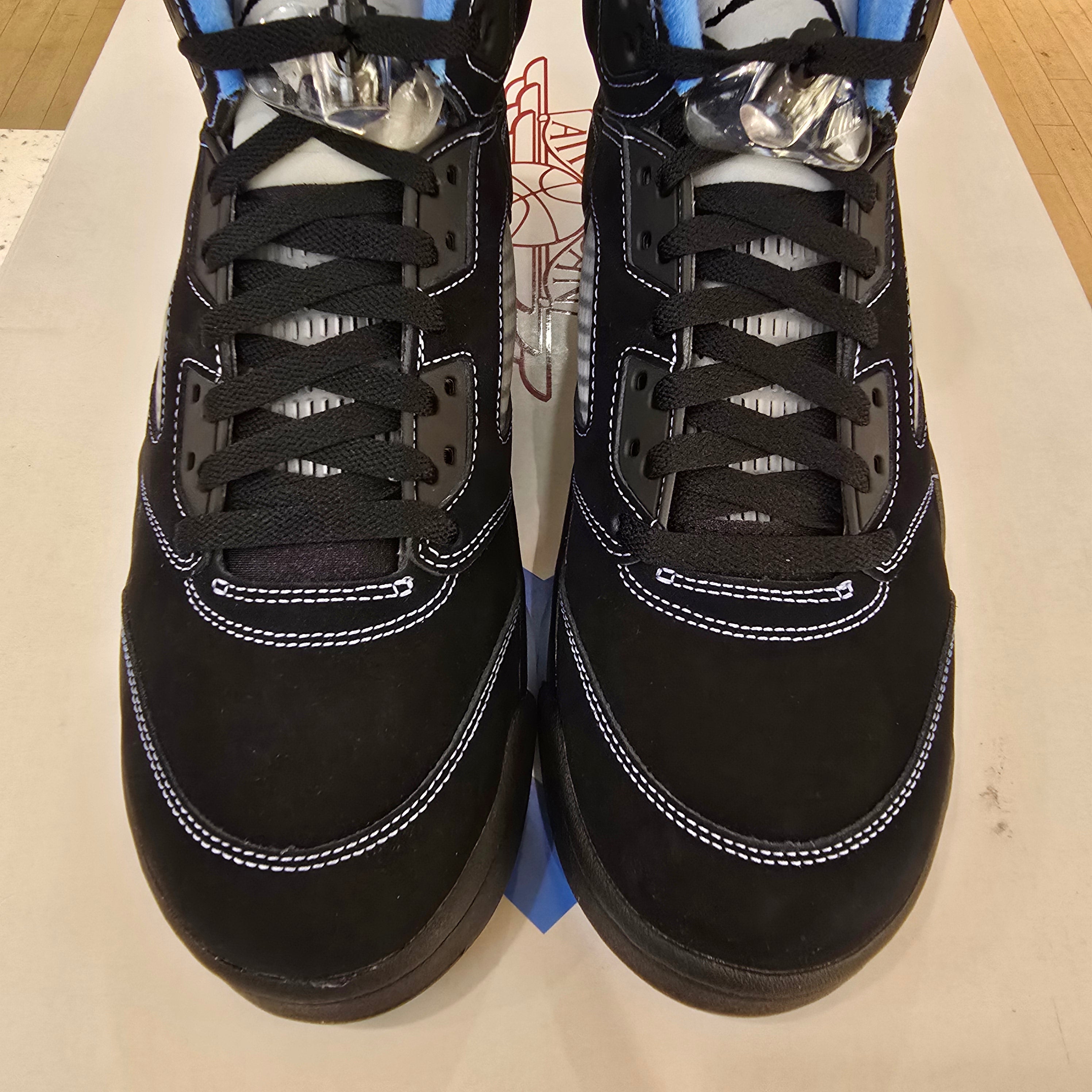 Jordan 5 Retro Black University Blue (2026) SZ 9.5