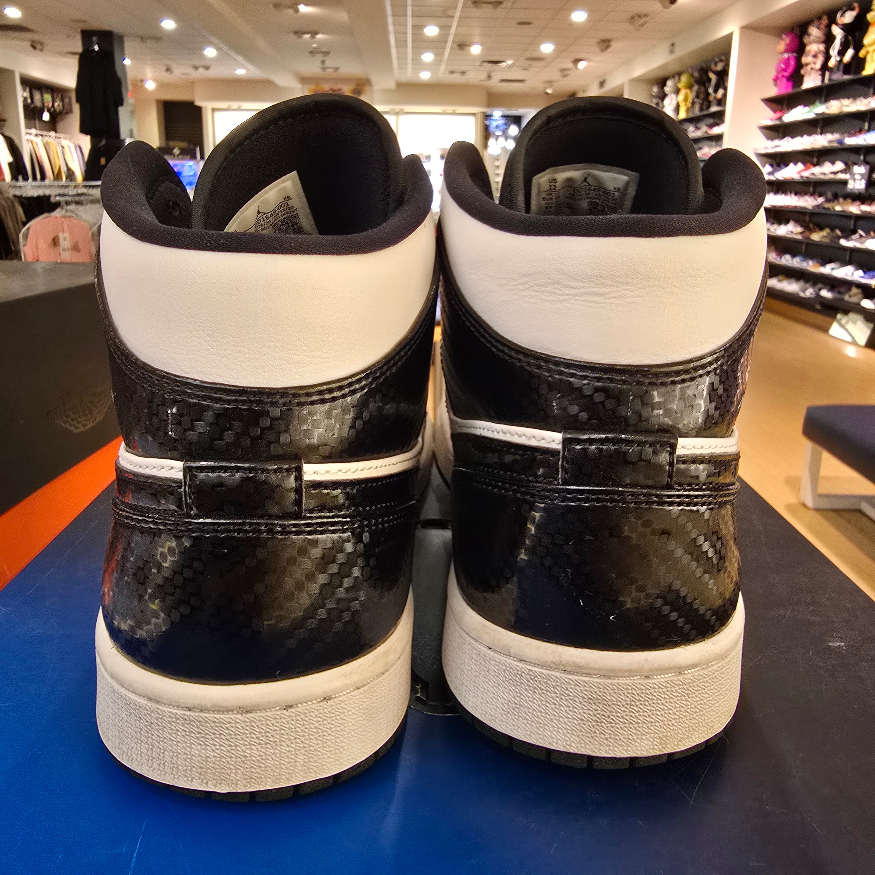 Jordan 1 Mid Carbon Fiber SZ 12 USED NO BOX