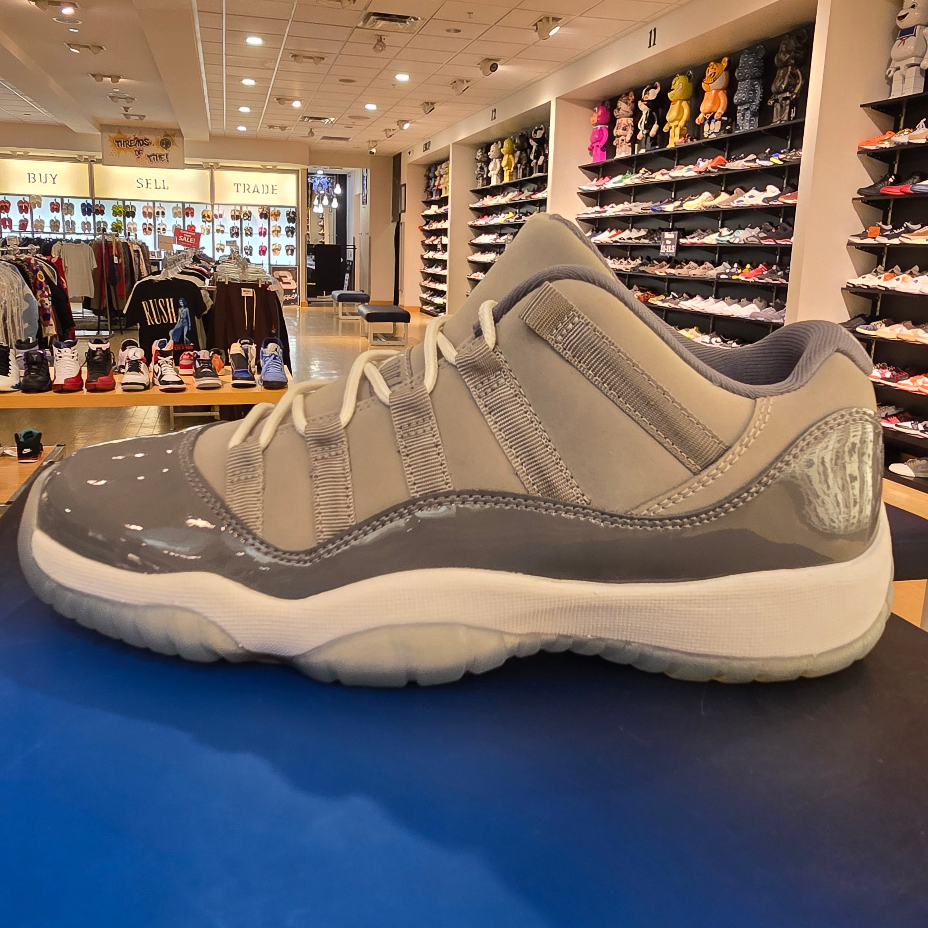 Jordan 11 Retro Low Cool Grey (GS) SZ 7Y