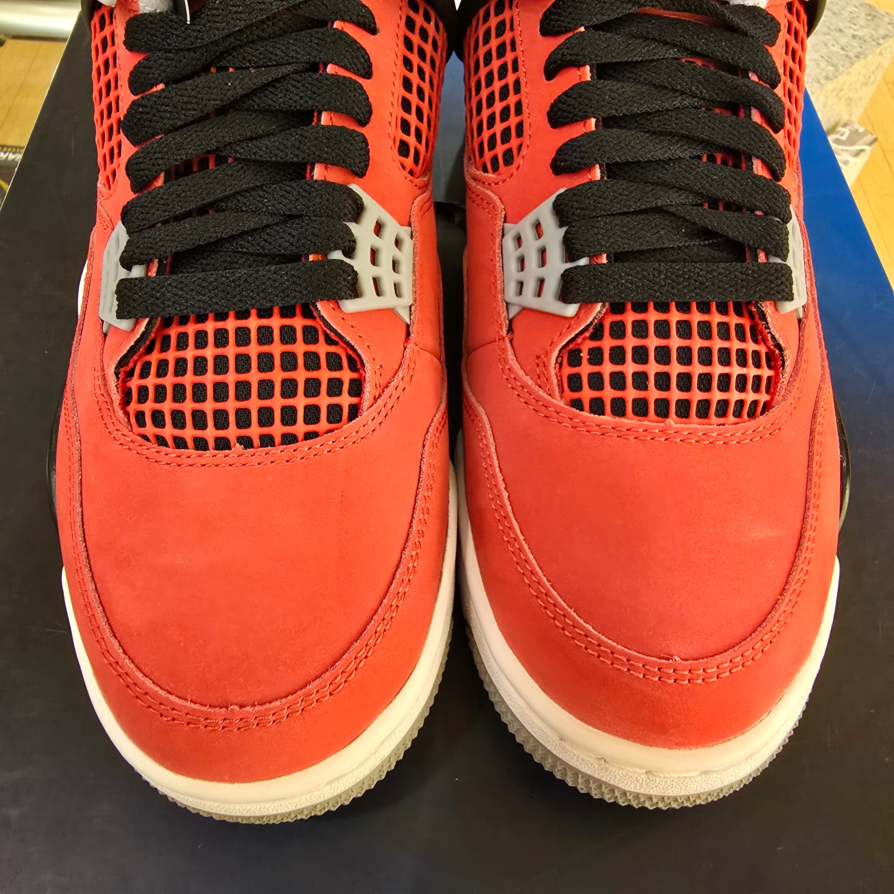 Jordan 4 Retro Toro Bravo (2026) SZ 8