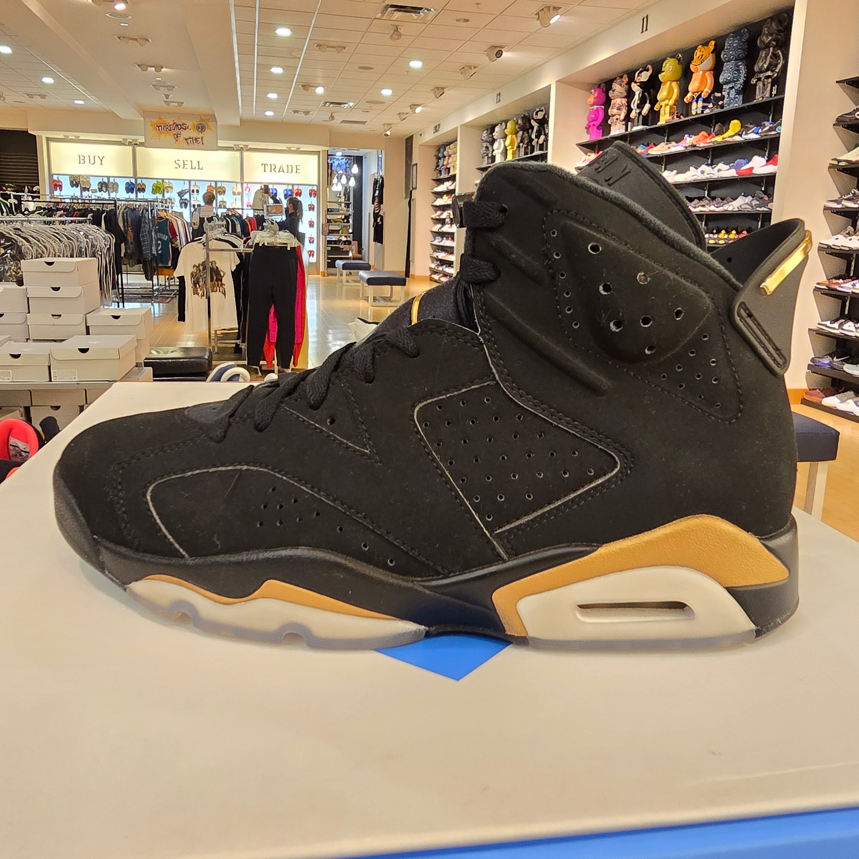 Jordan 6 Retro DMP (2020) SZ 9 USED