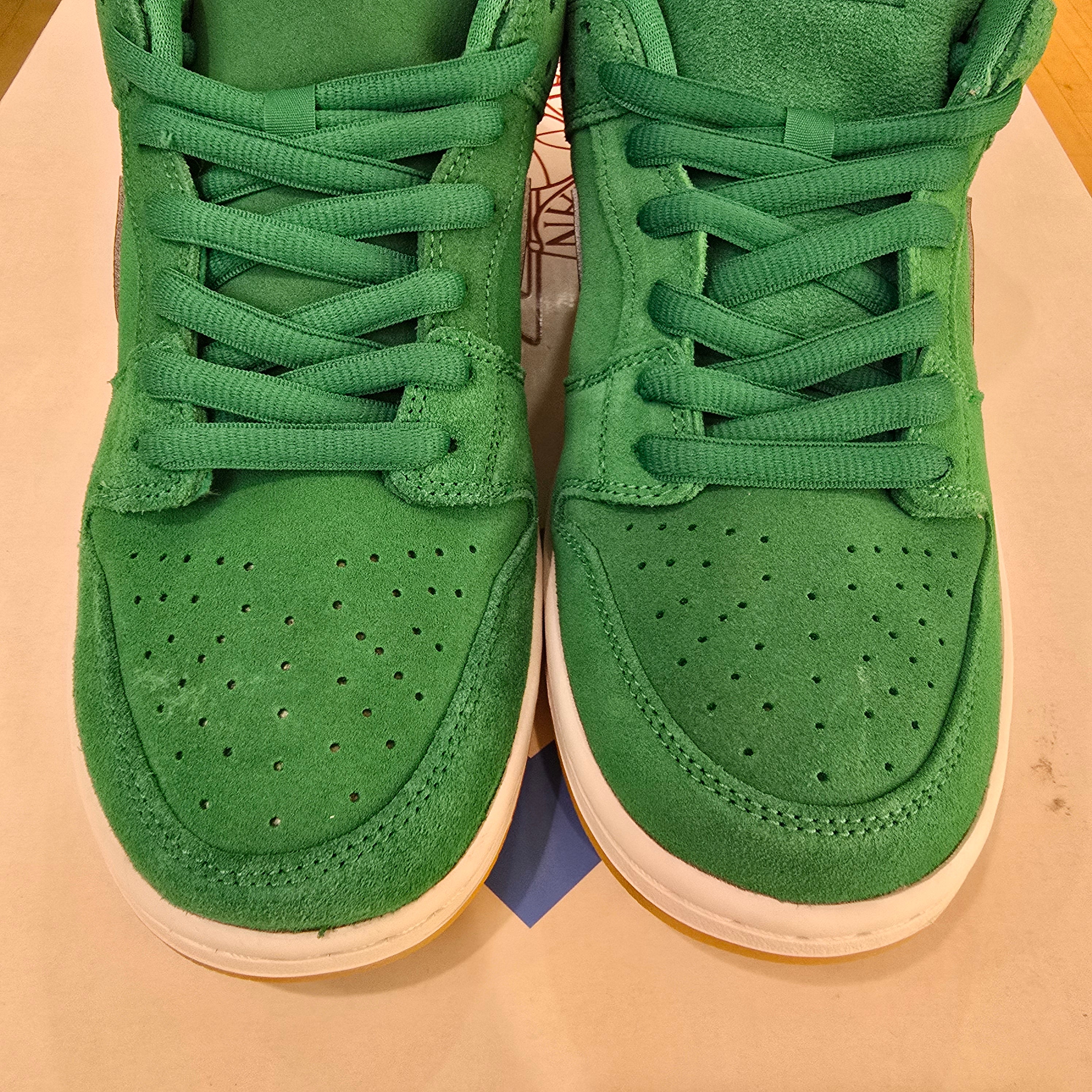 Nike SB Dunk Low St. Patrick's Day (2022) SZ 10