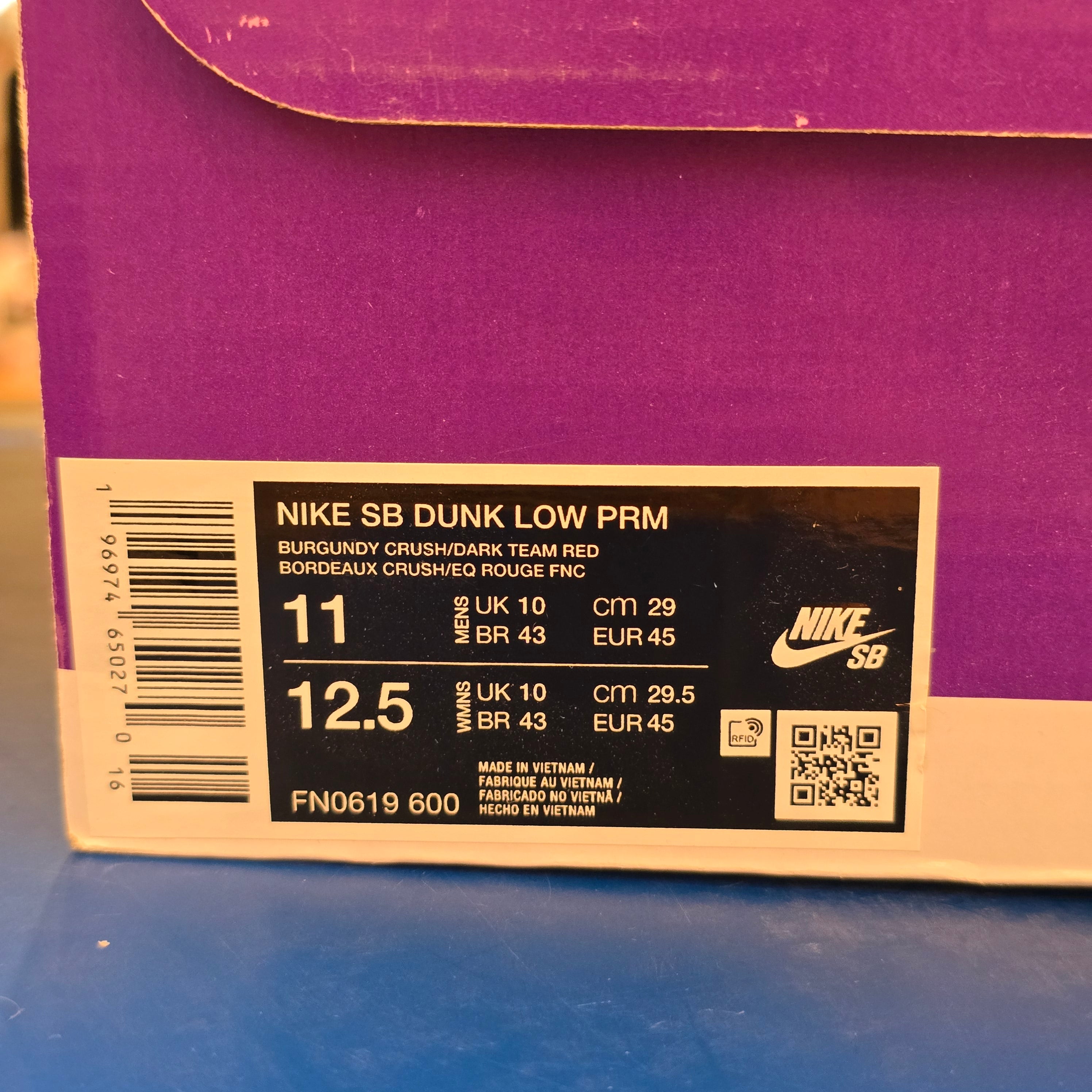 Nike SB Dunk Low City Of Love Burgendy Crush SZ 11 Worn 1X
