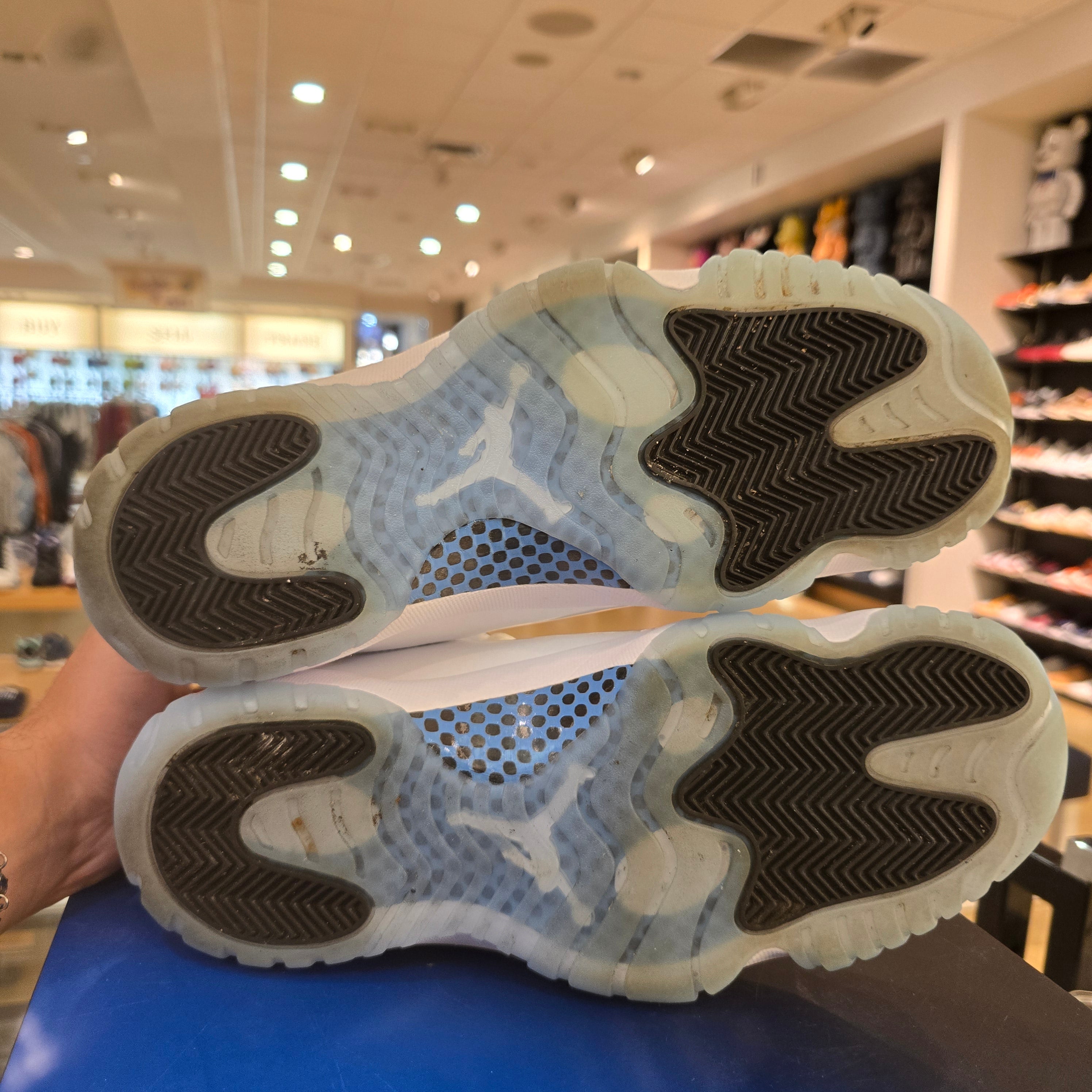 Jordan 11 Retro Legend Blue (2024) SZ 10 USED