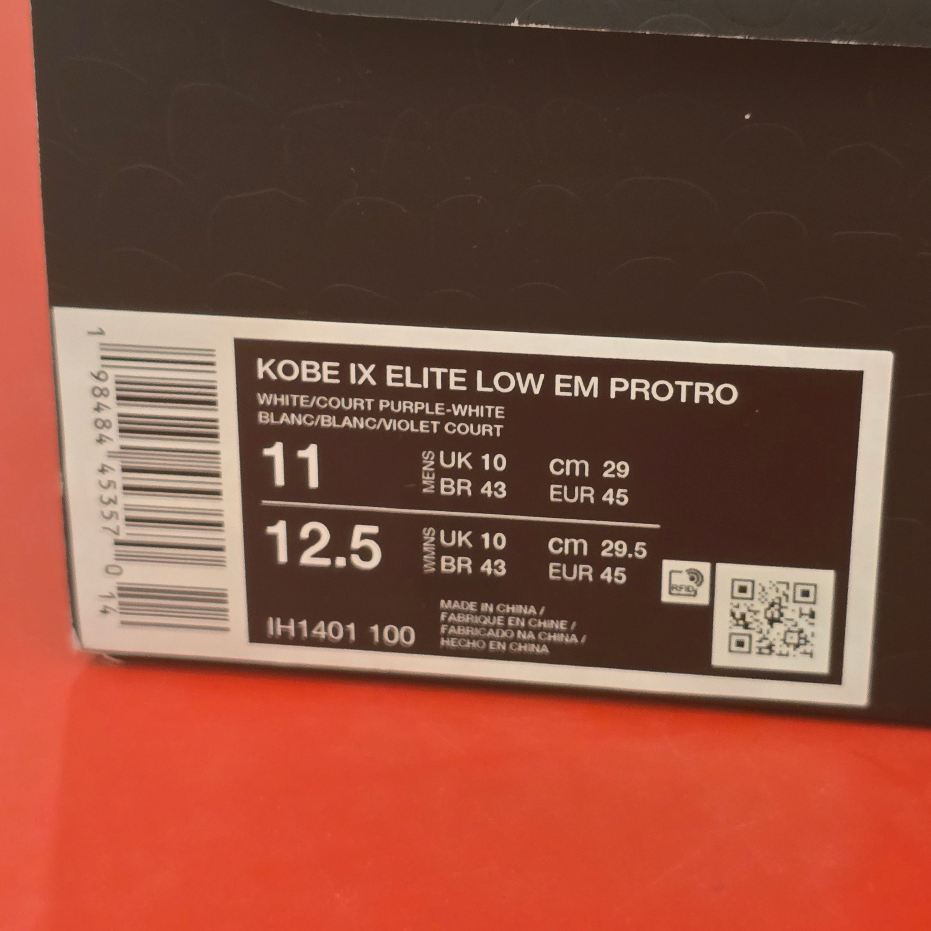 Kobe 9 Elite Low EM Protro White Court Purple SZ 11 USED