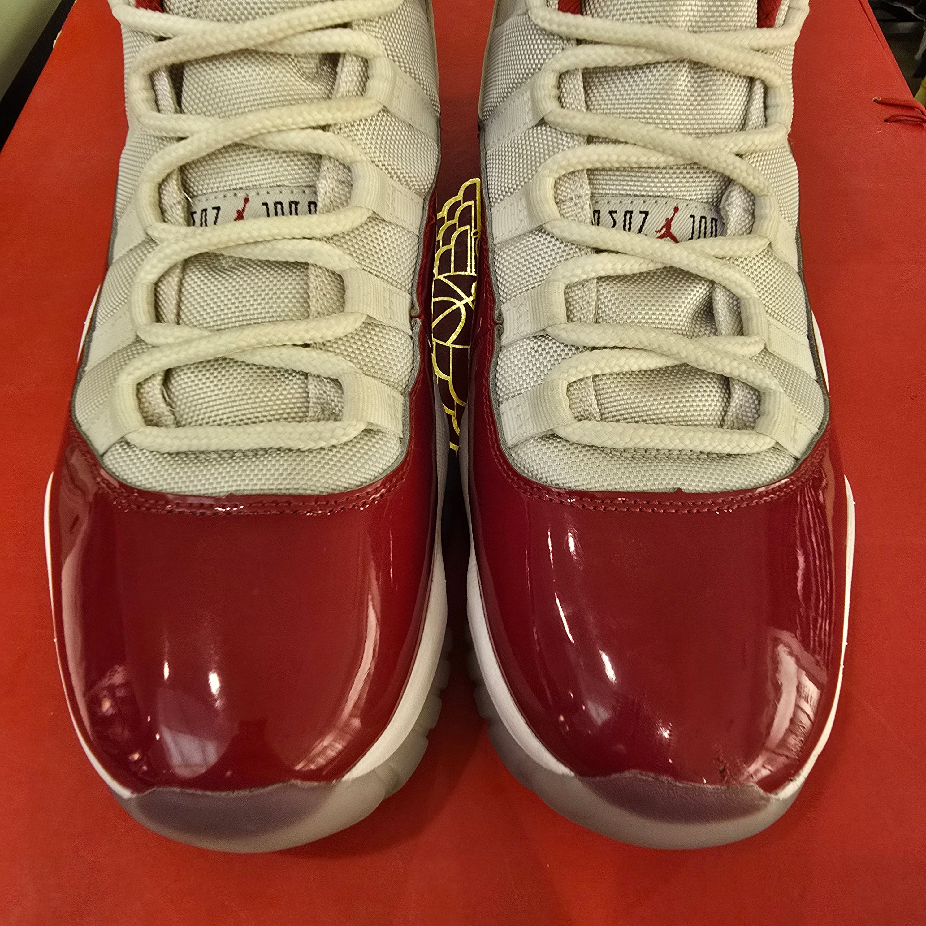 Jordan 11 Retro Cherry (2022) SZ 11.5 USED NO BOX