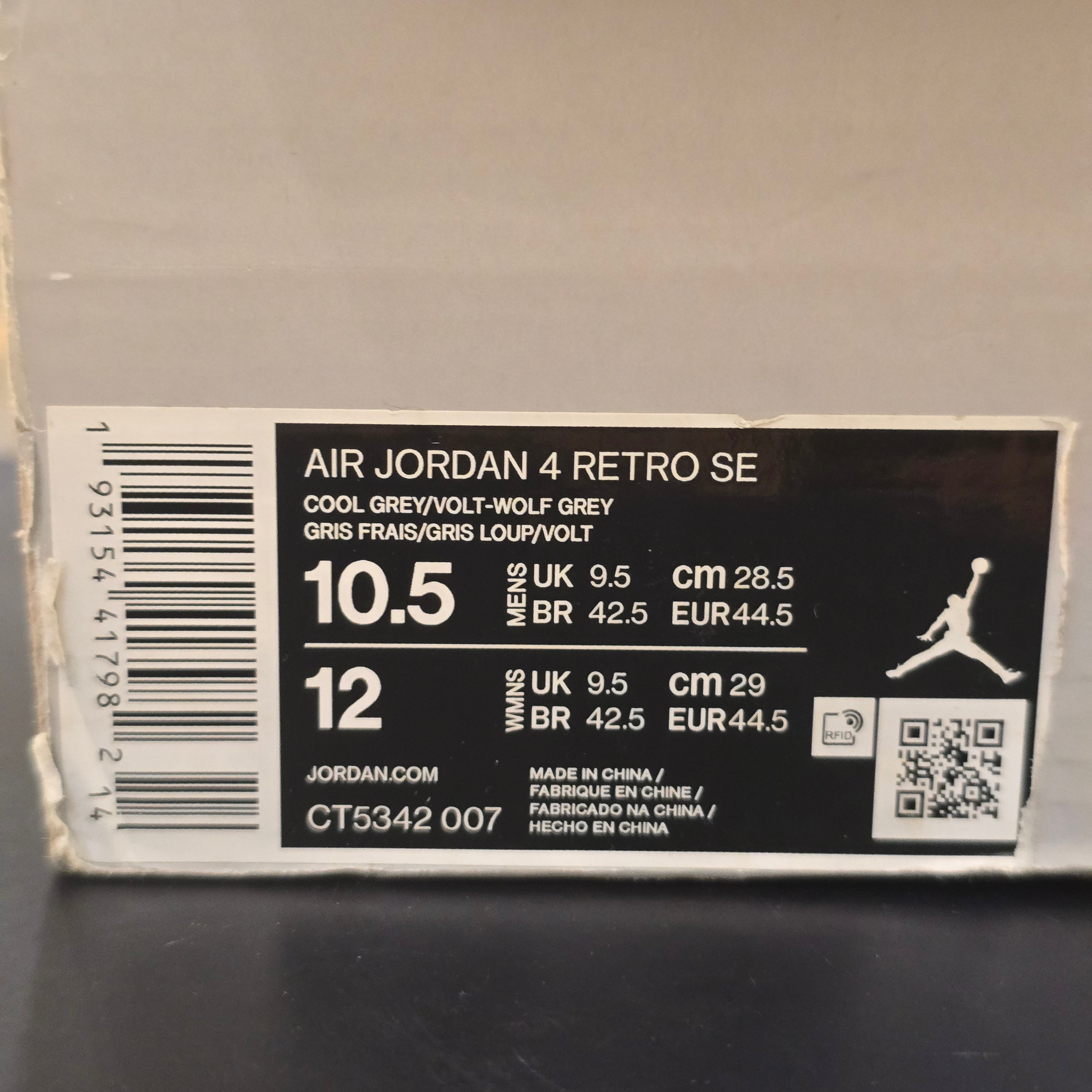 Jordan 4 Retro SE 95 Neon SZ 10.5 USED
