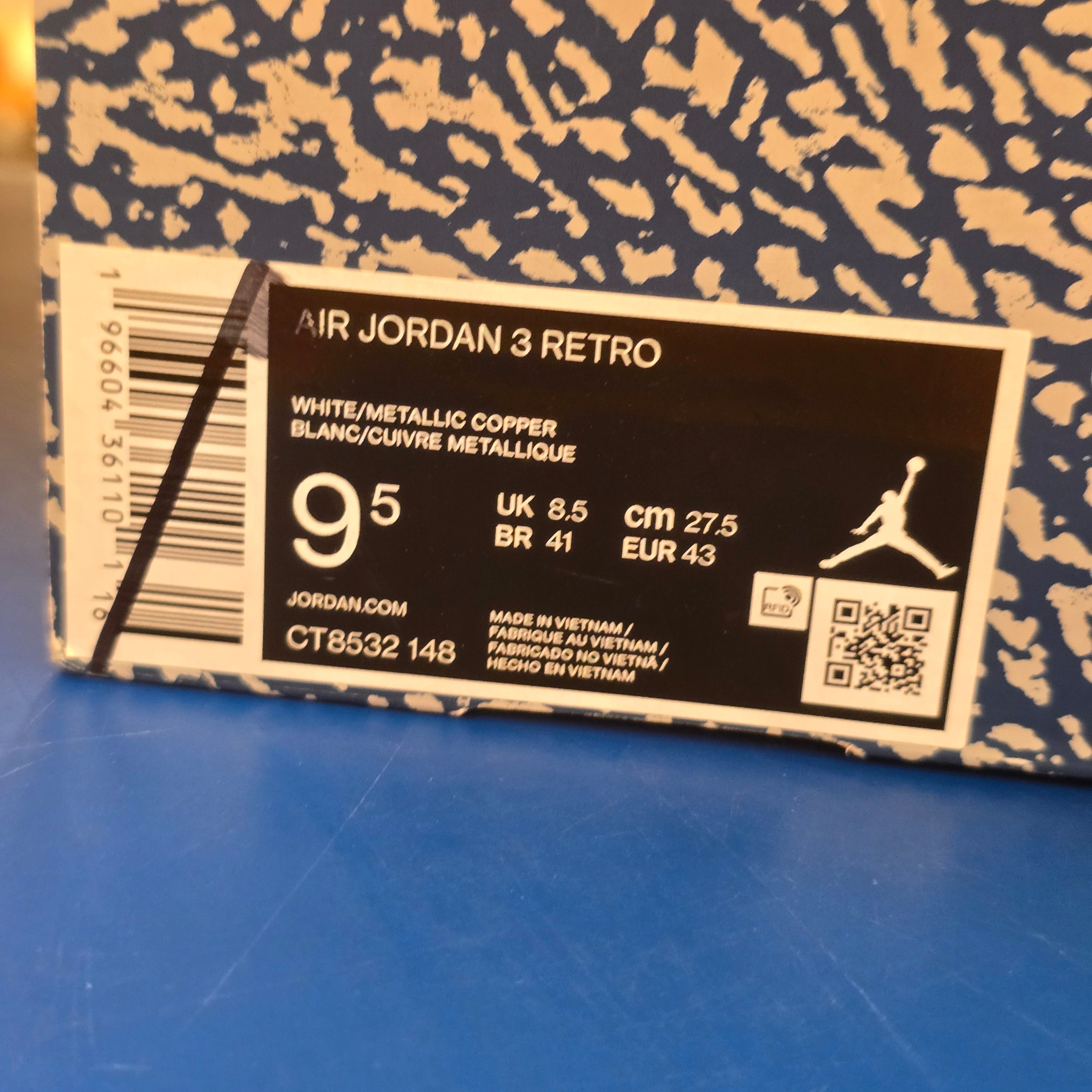 Jordan 3 Retro Wizards SZ 9.5 USED