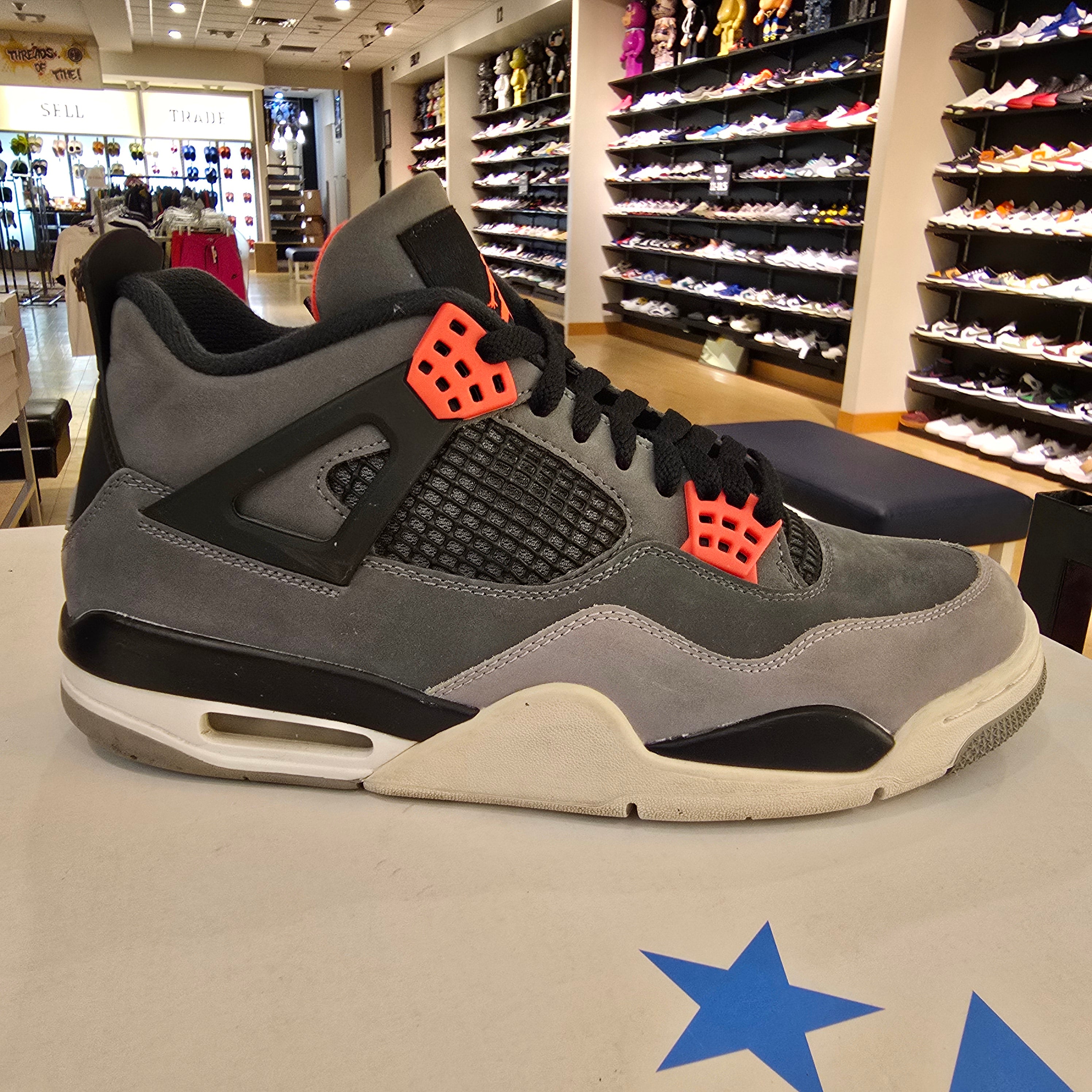 Jordan 4 Retro Infrared SZ 9.5 USED
