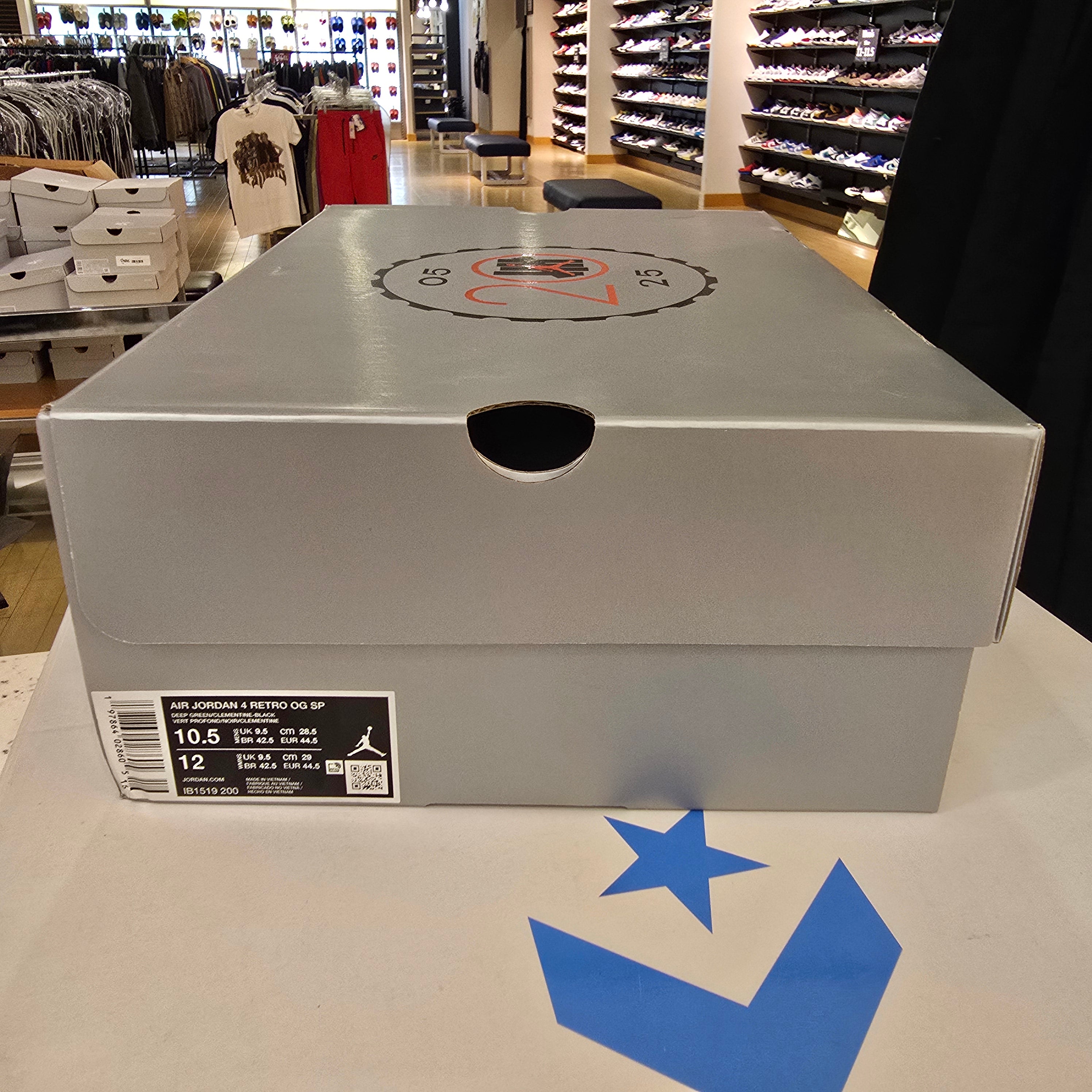 Jordan 4 Retro OG SP Undefeated (2025) SZ 10.5