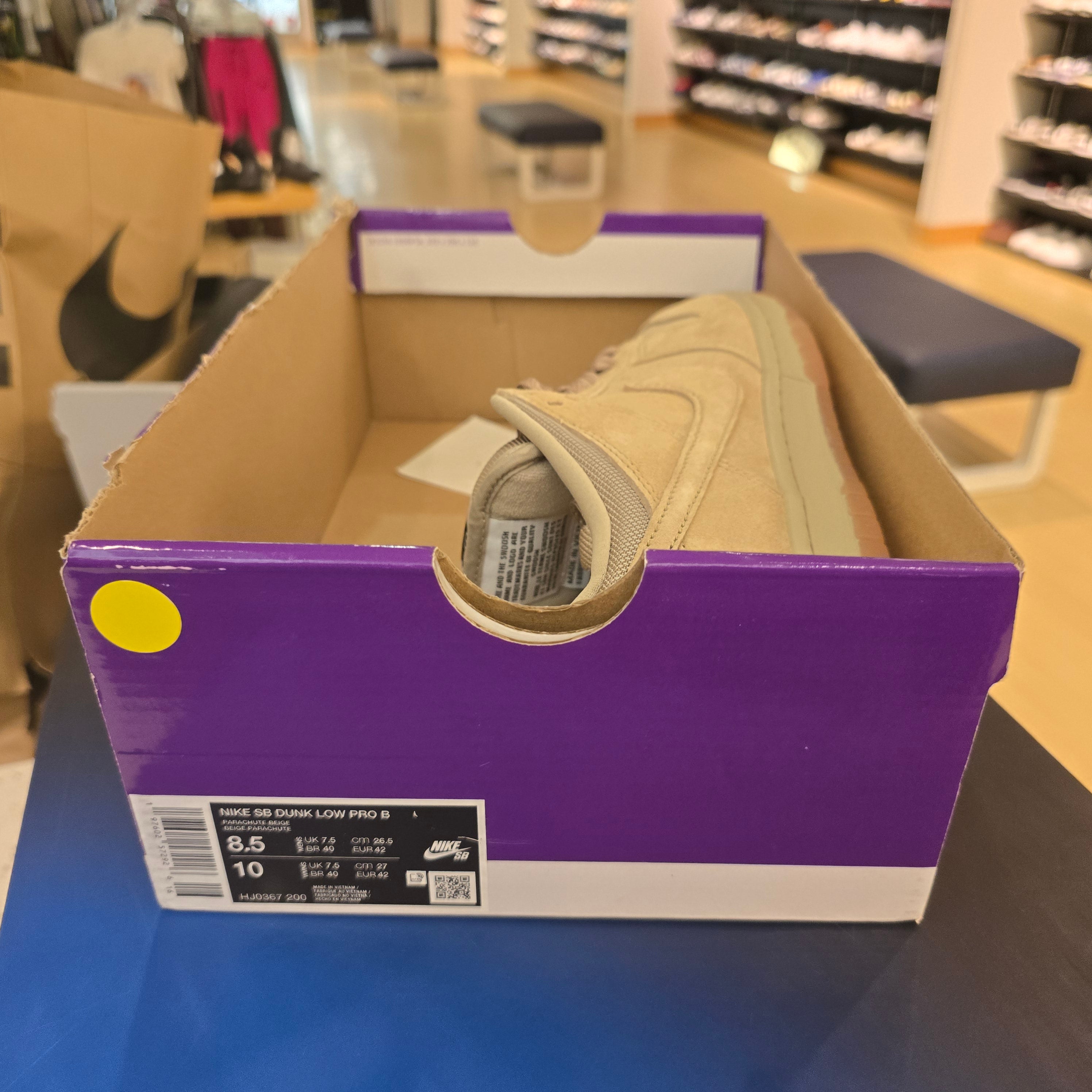 Nike SB Dunk Low Pro B Parachute Beige SZ 8.5 MISSING LID