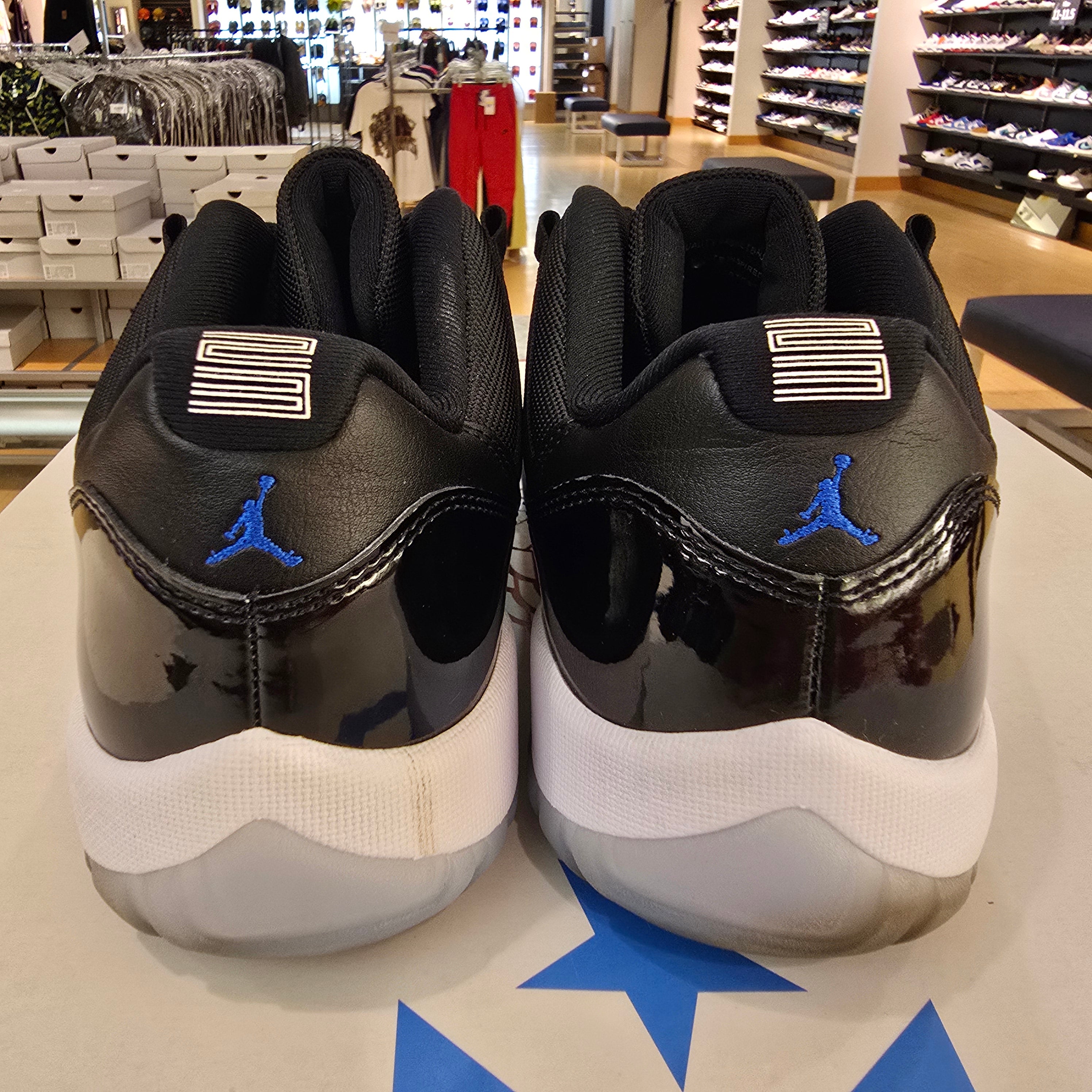Jordan 11 Retro Low Space Jam SZ 10.5 USED NO BOX