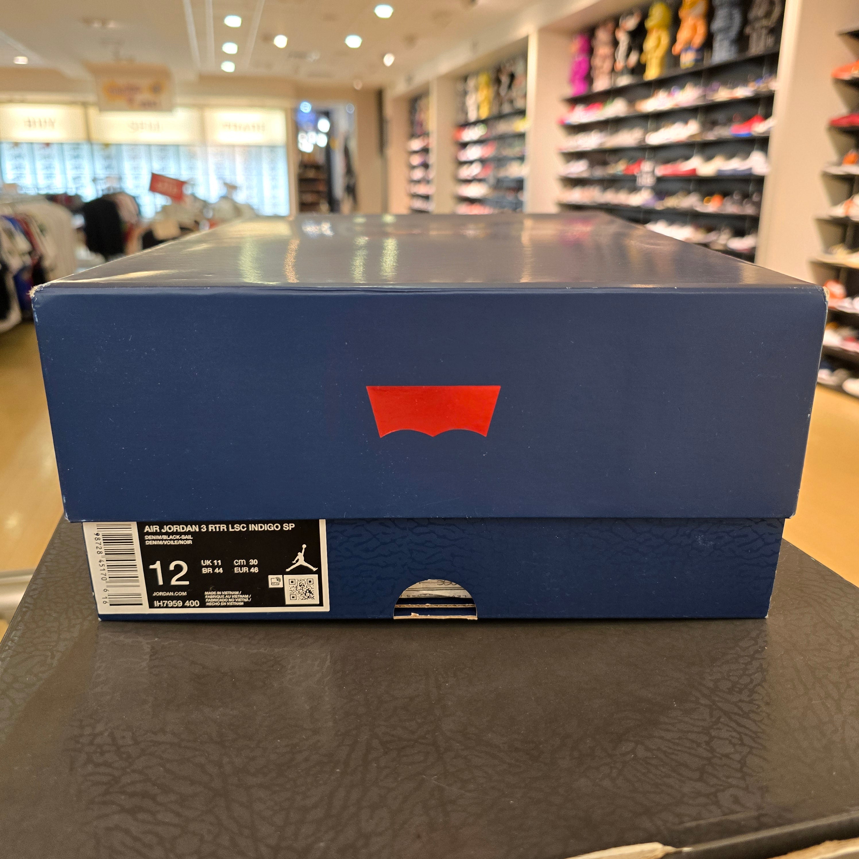 Jordan 3 Retro Levi's Indigo SZ 12