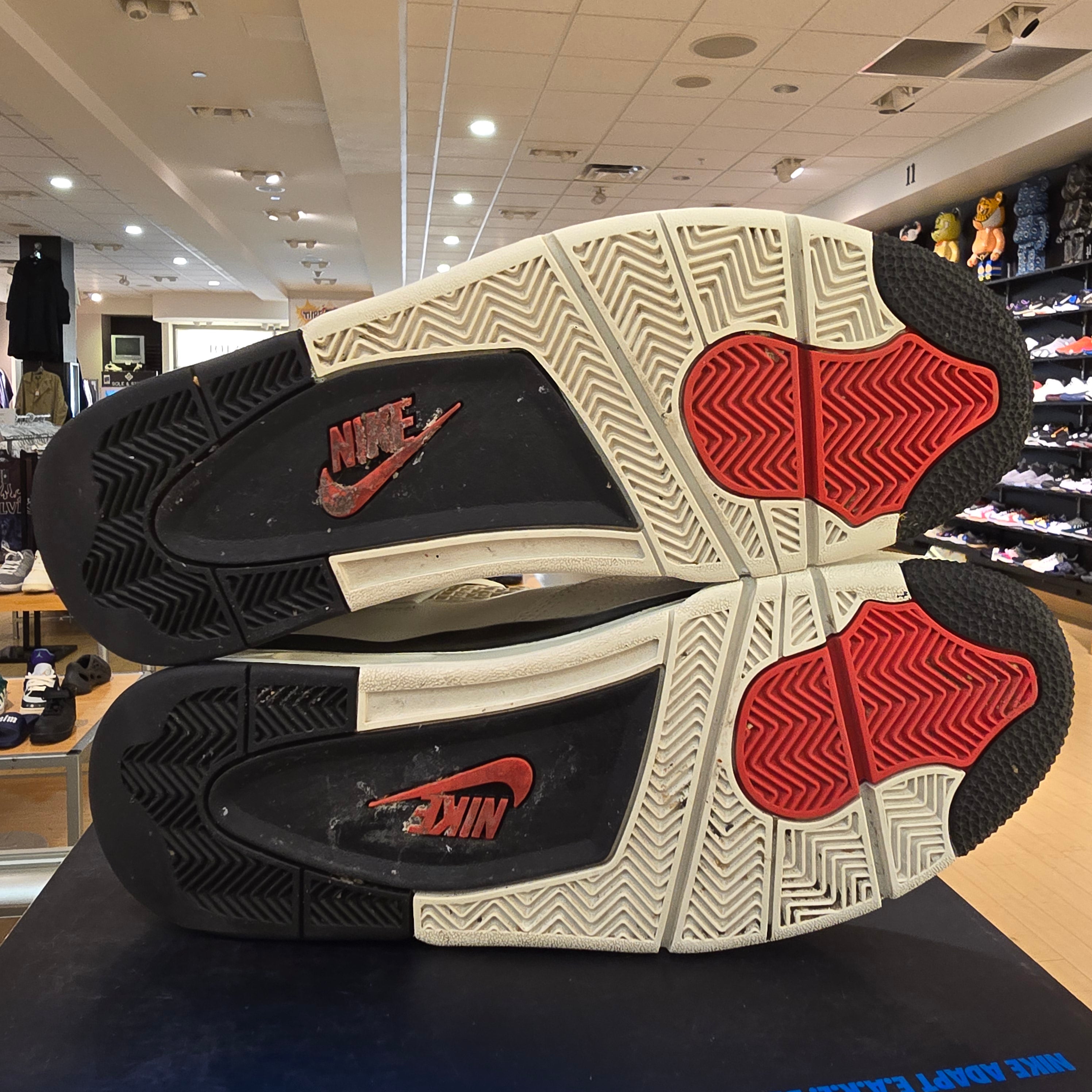 Jordan 4 Retro Flight Club SZ 12 USED