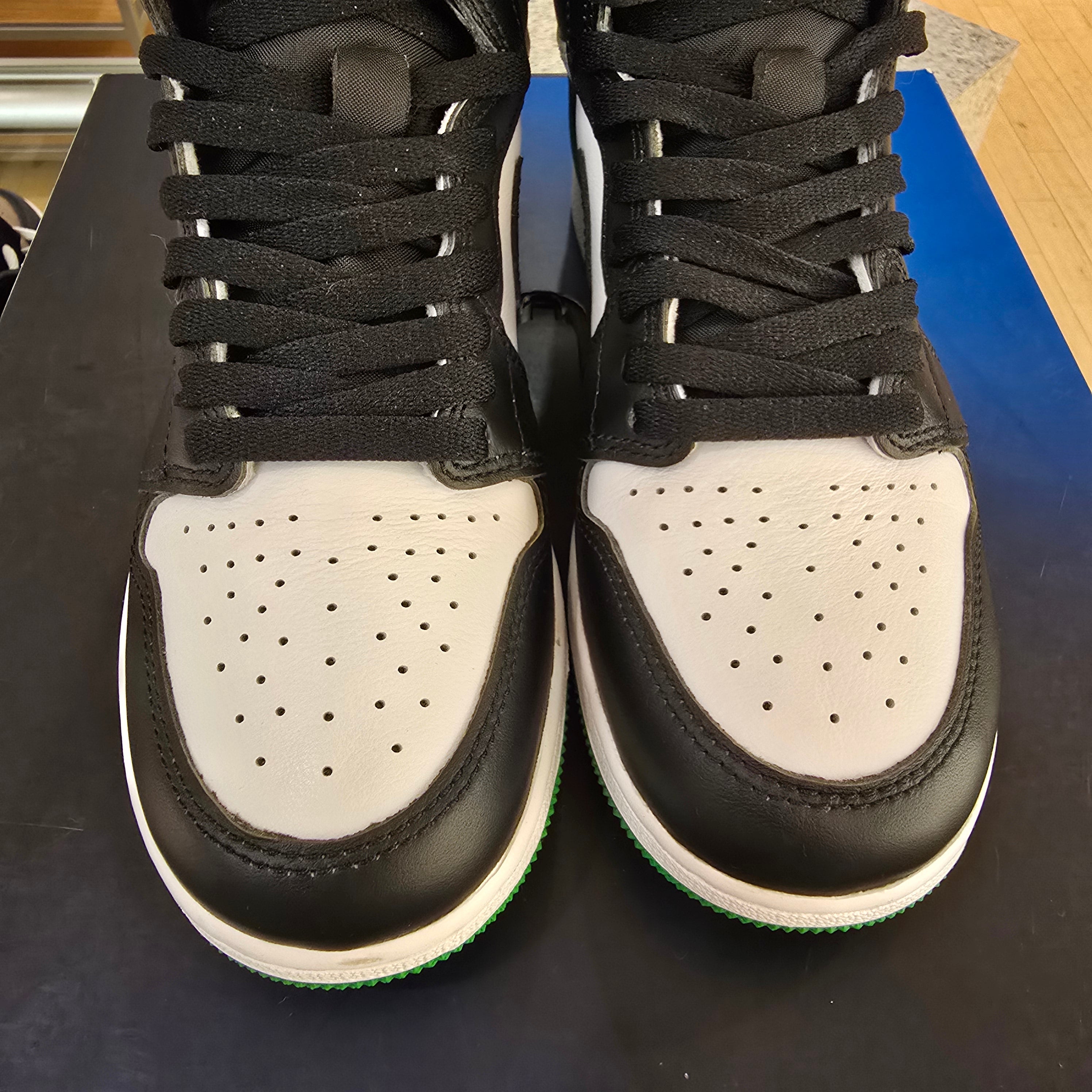 Jordan 1 Retro High OG Lucky Green GS SZ 6.5Y USED NO BOX