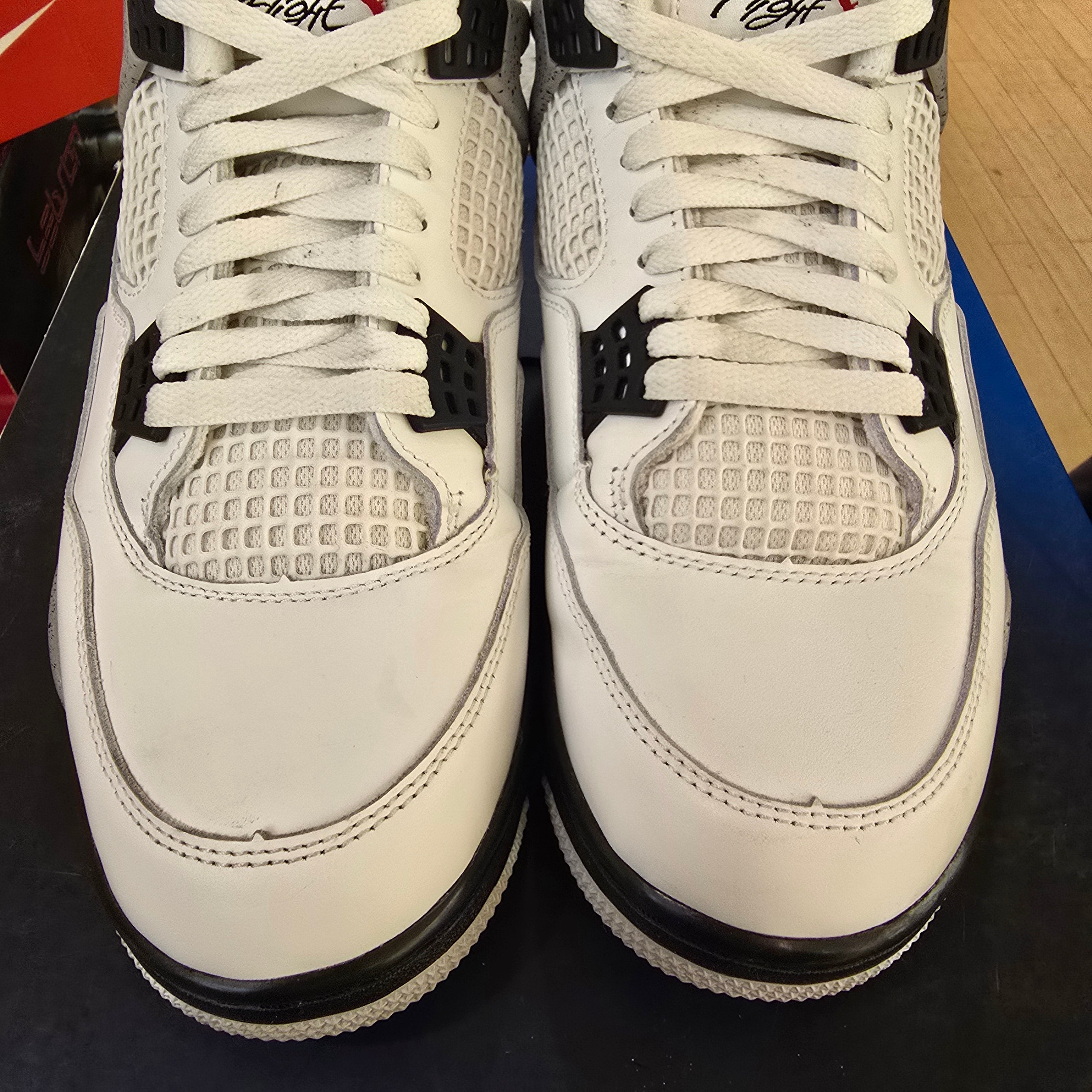 Jordan 4 Retro White Cement (2025) SZ 10 USED