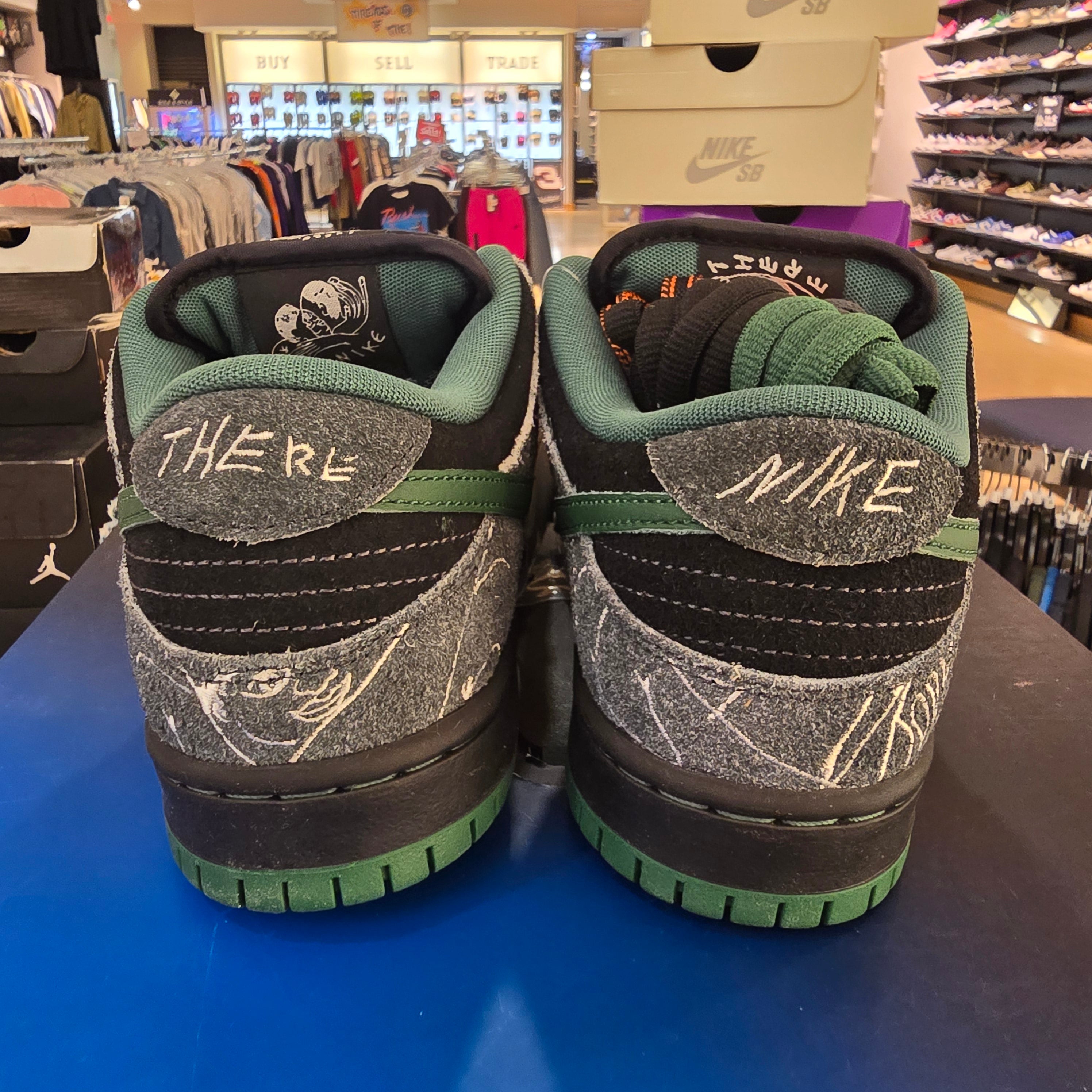 Nike SB Dunk Low There Skateboards SZ 7.5