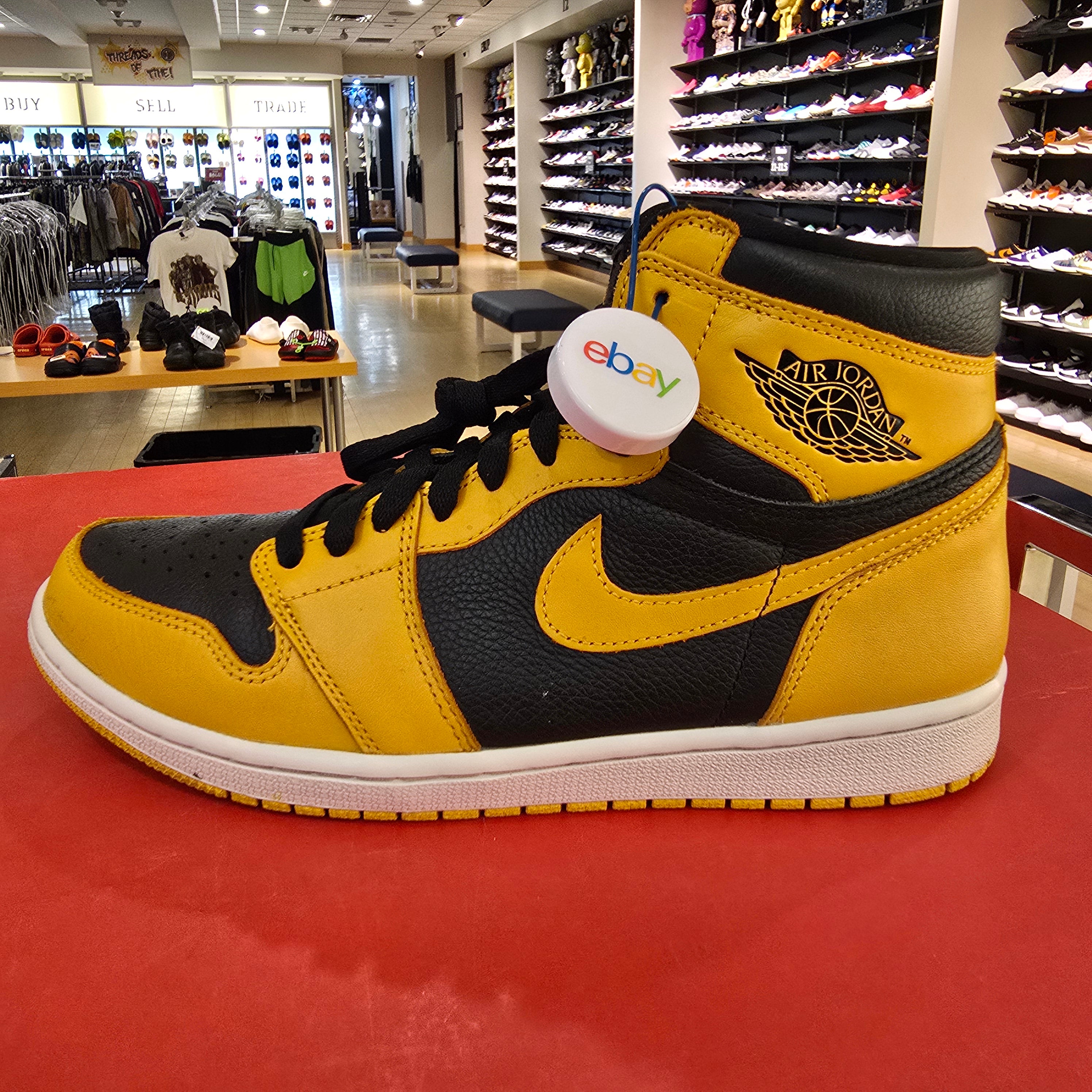Jordan 1 Retro High Pollen SZ 9.5 USED