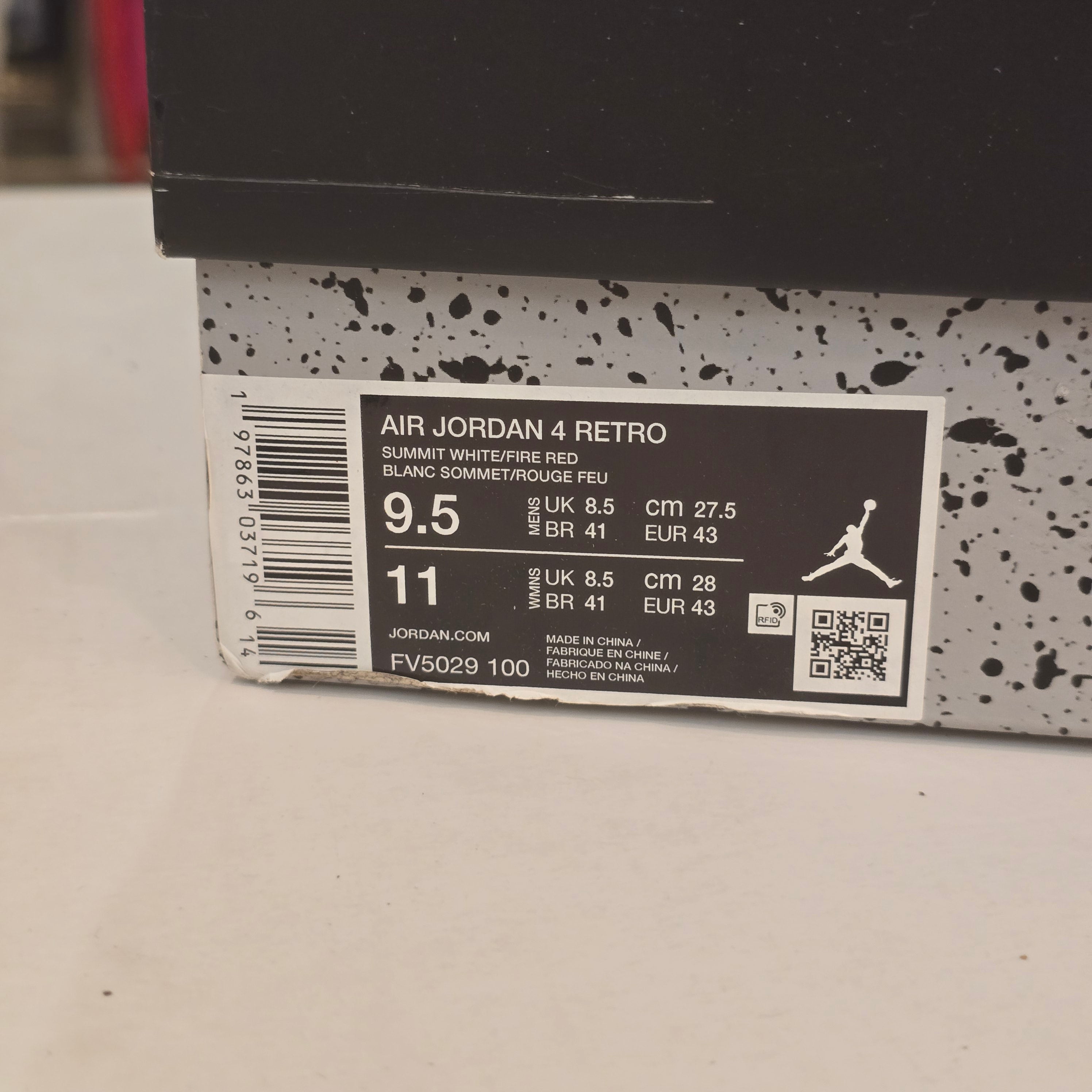 Jordan 4 Retro White Cement (2025) SZ 9.5 USED